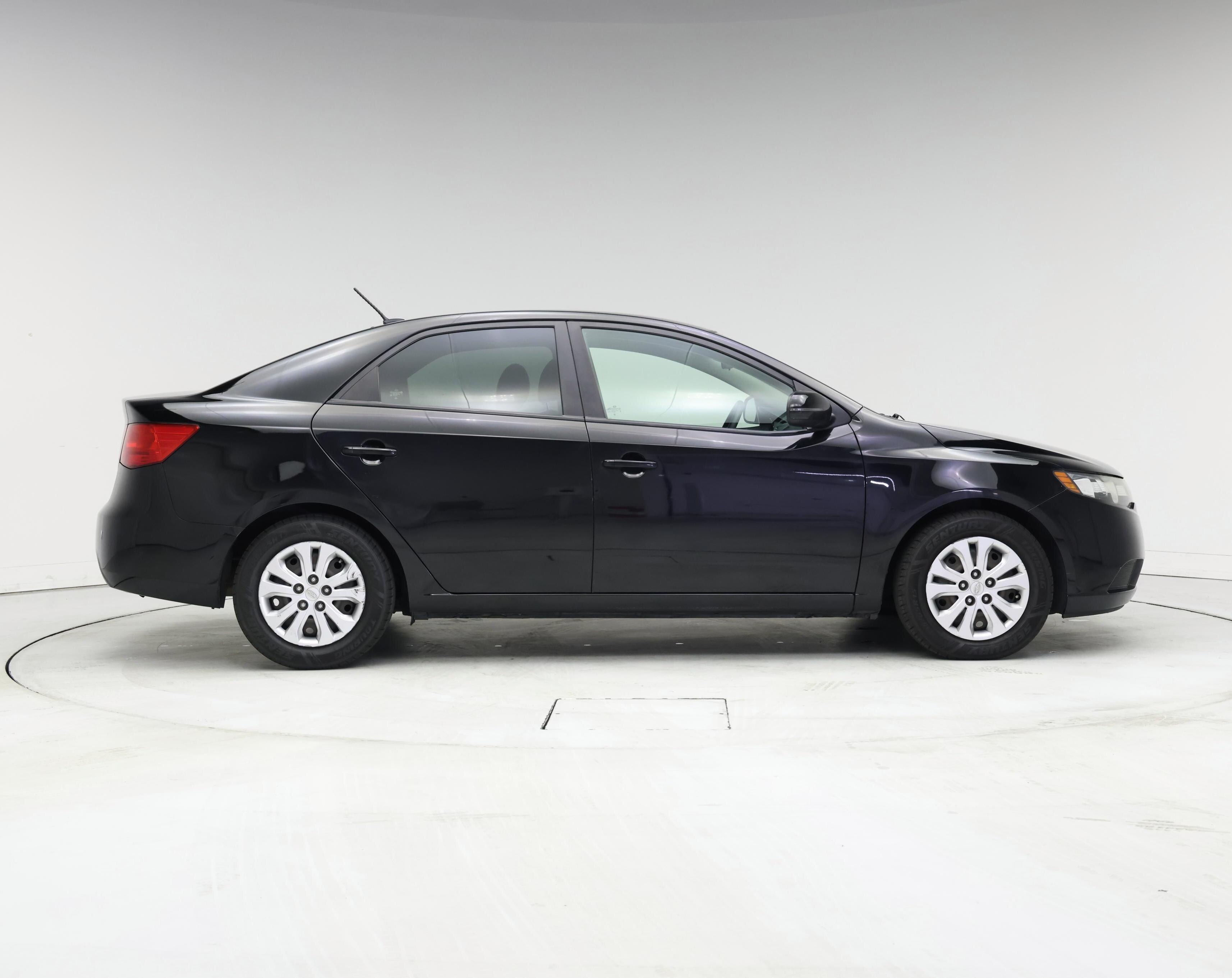 Thumbnail: 2013 Kia Forte - 7