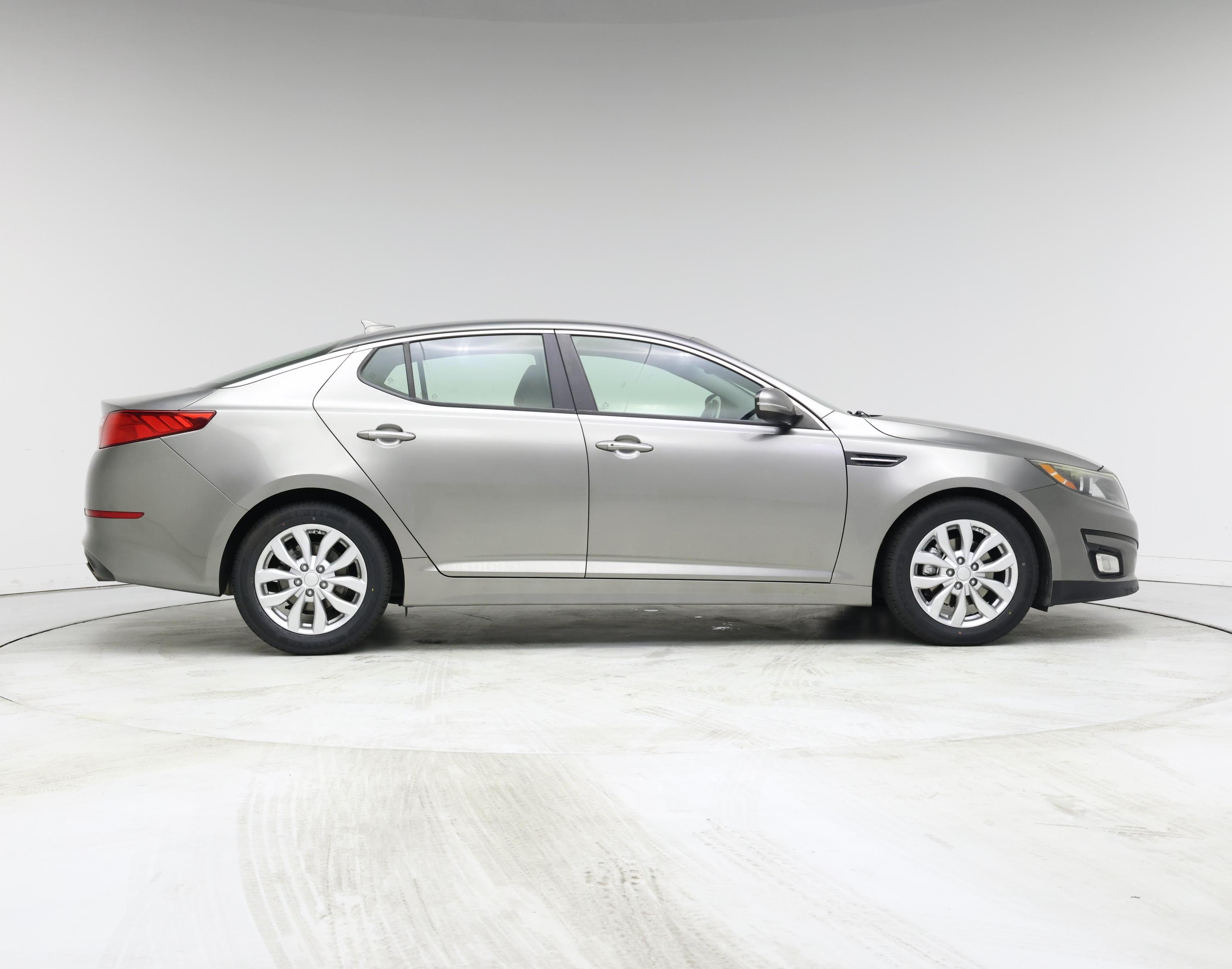 Thumbnail: 2015 Kia Optima - 7