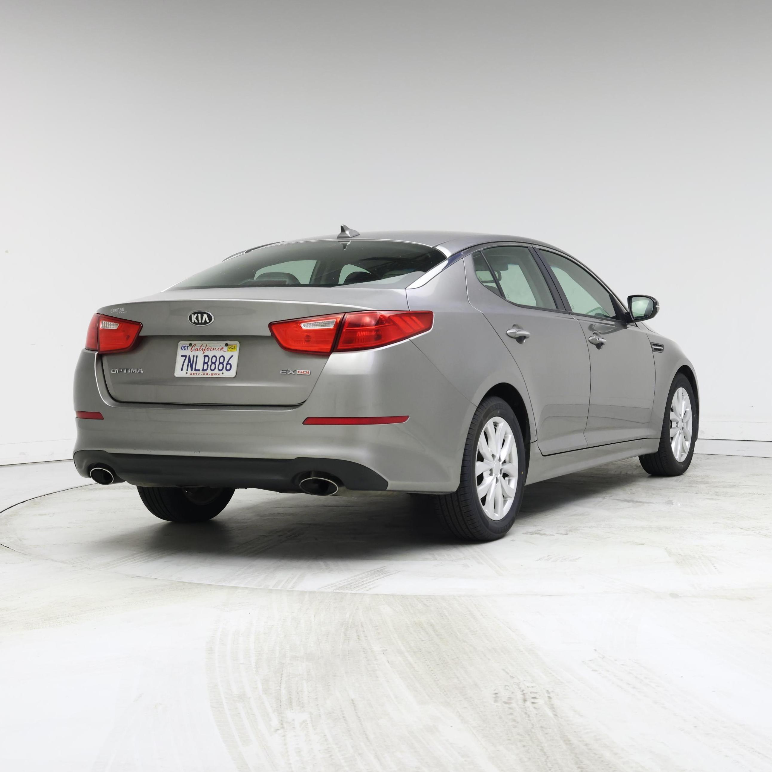 Thumbnail: 2015 Kia Optima - 8