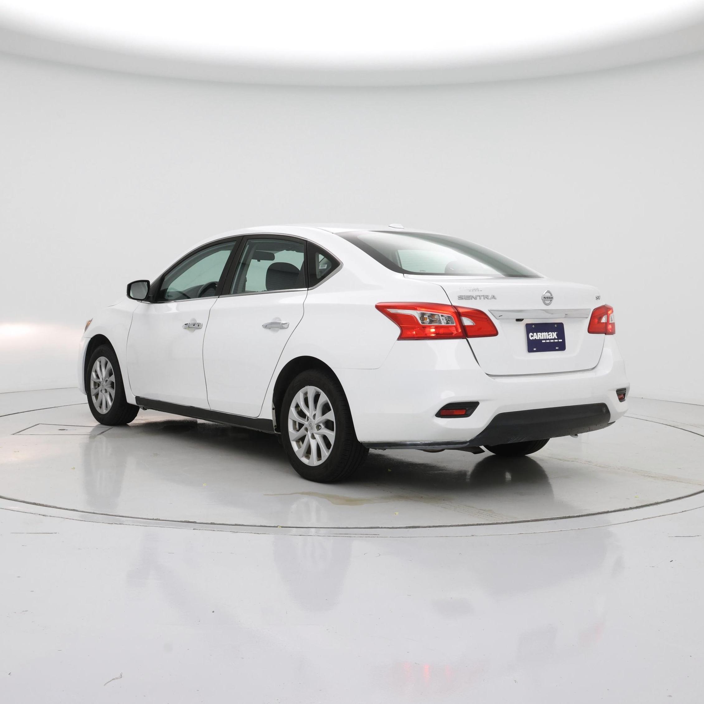 Thumbnail: 2019 Nissan Sentra - 2