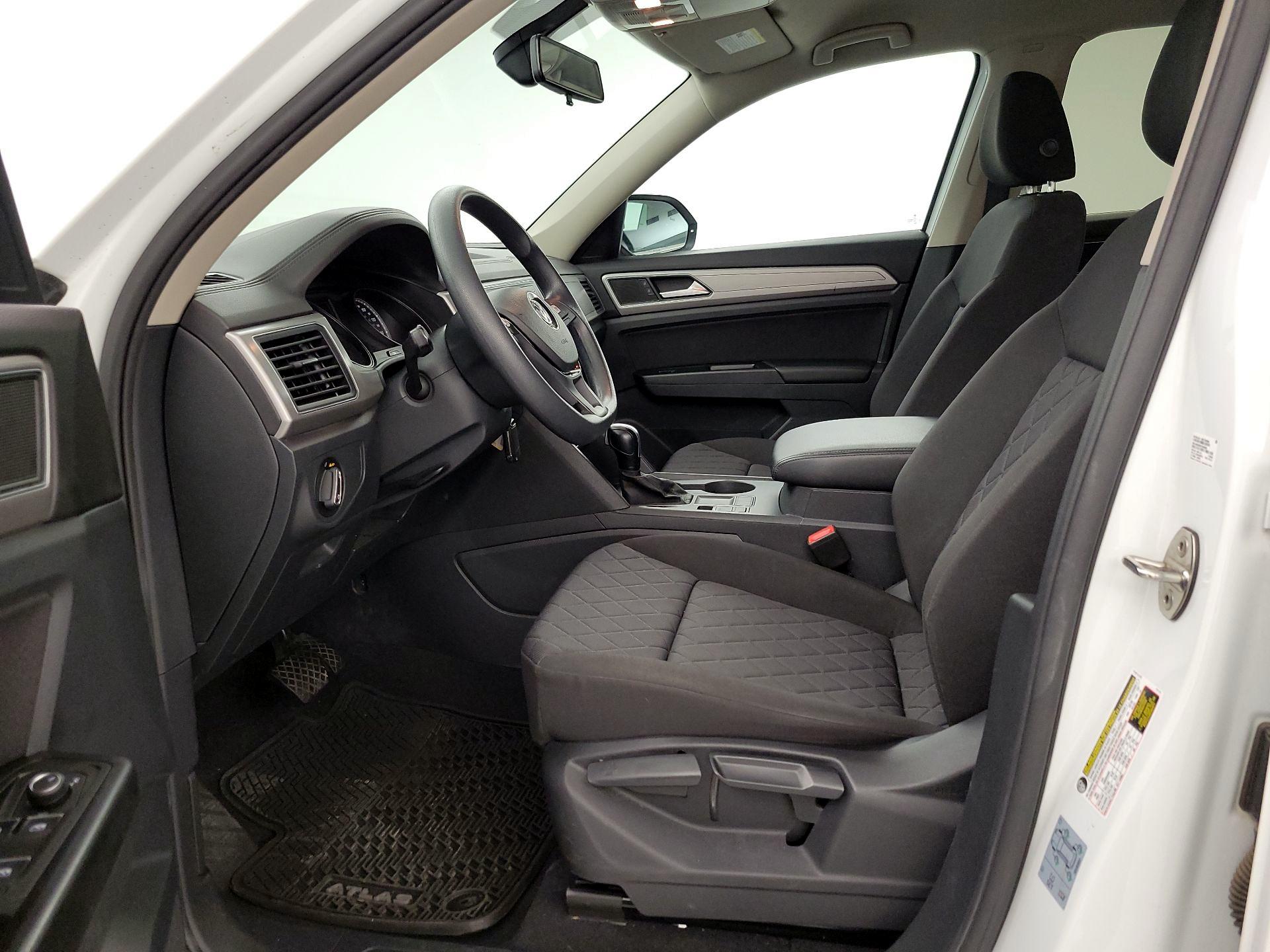 Thumbnail: 2019 Volkswagen Atlas - 11