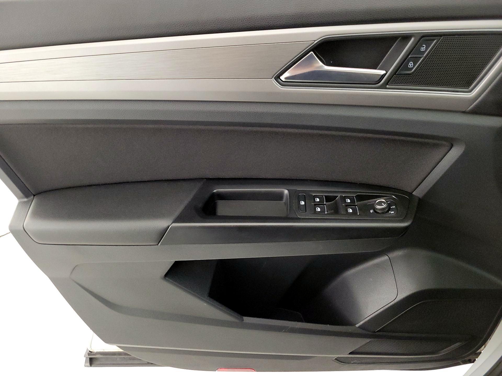 Thumbnail: 2019 Volkswagen Atlas - 12