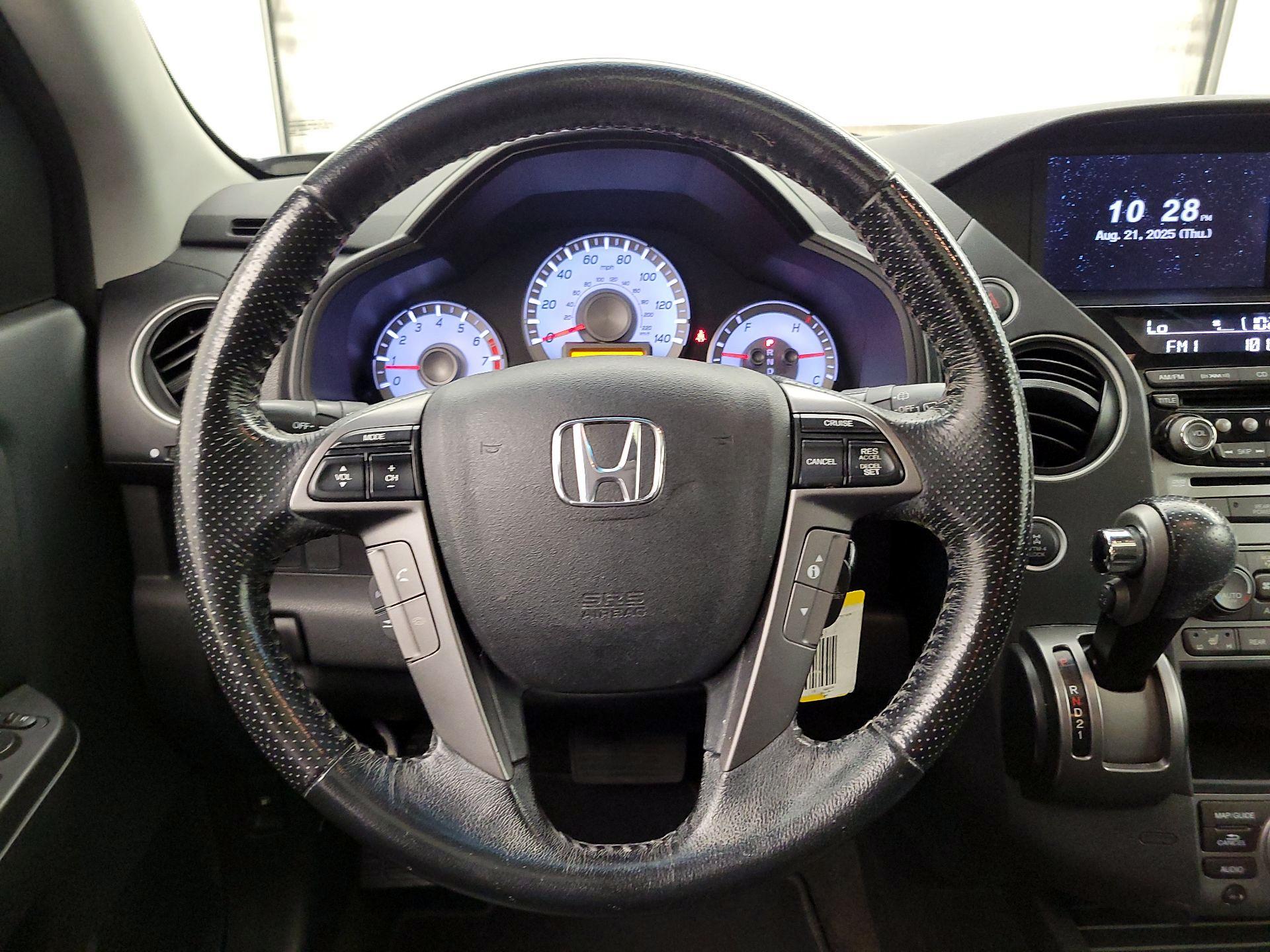 Thumbnail: 2015 Honda Pilot - 10