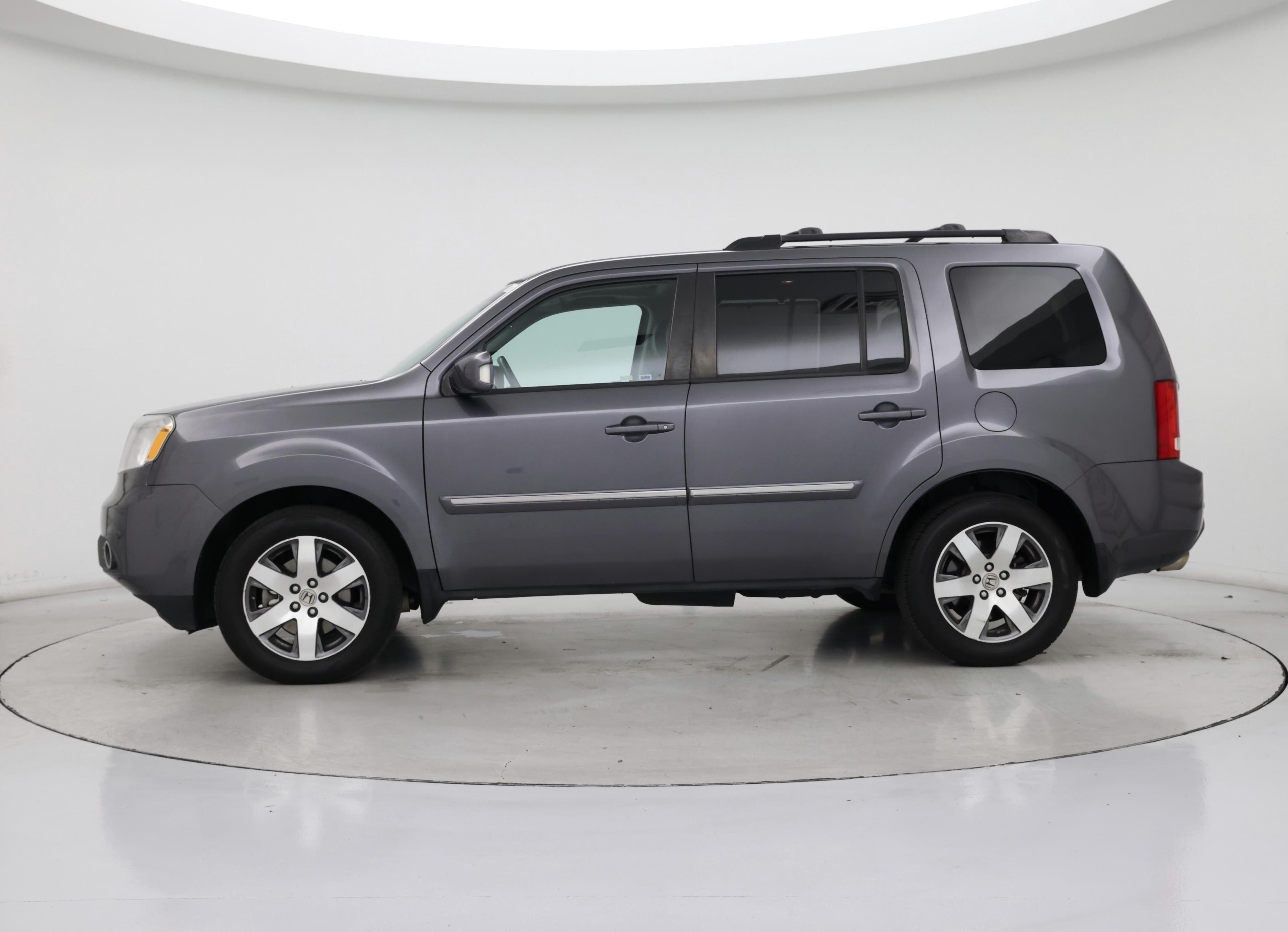 Thumbnail: 2015 Honda Pilot - 3