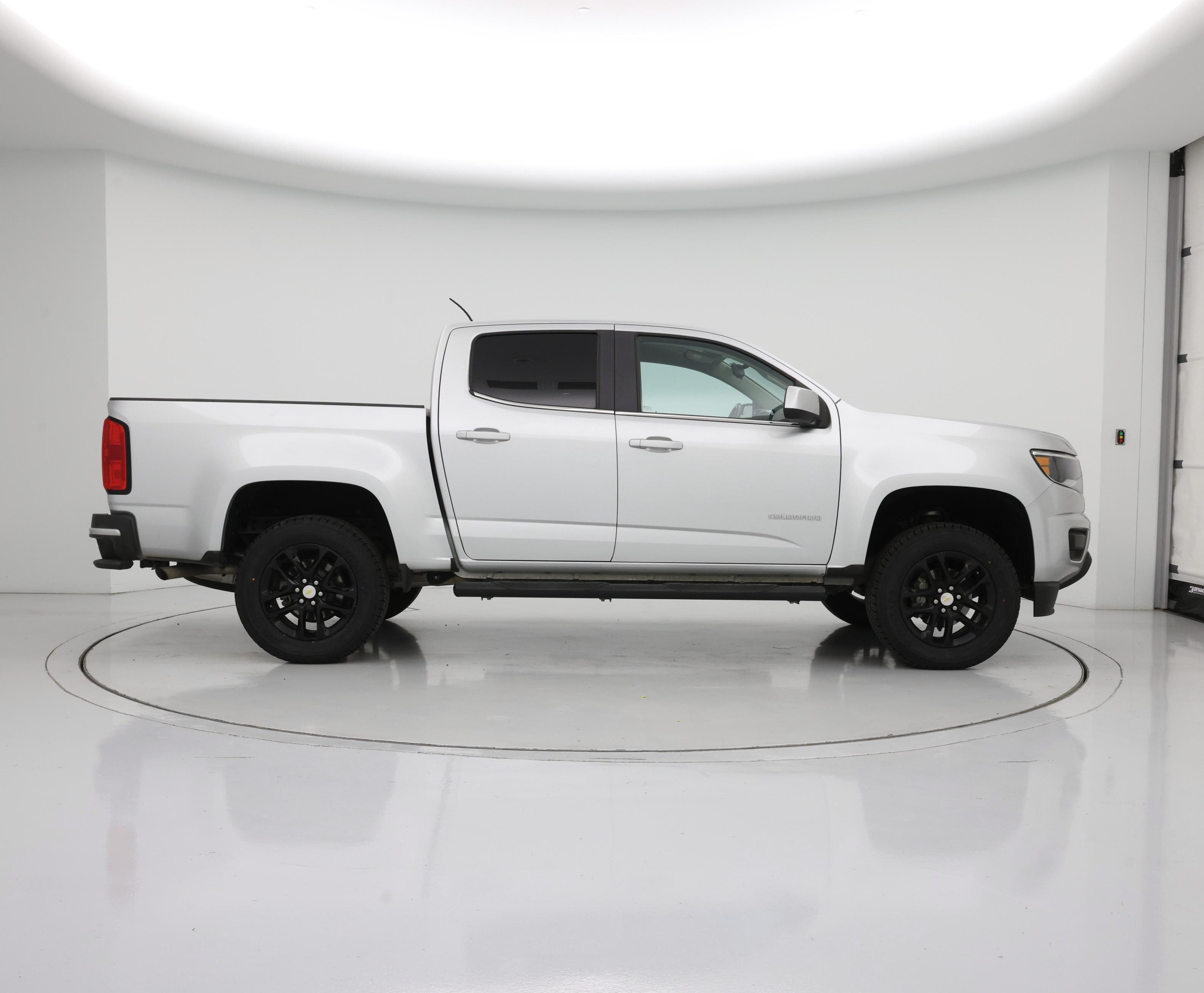 Thumbnail: 2019 Chevrolet Colorado - 7