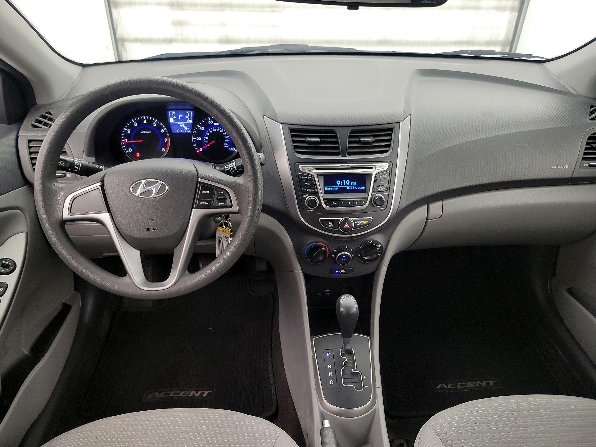 Thumbnail: 2016 Hyundai Accent - 9
