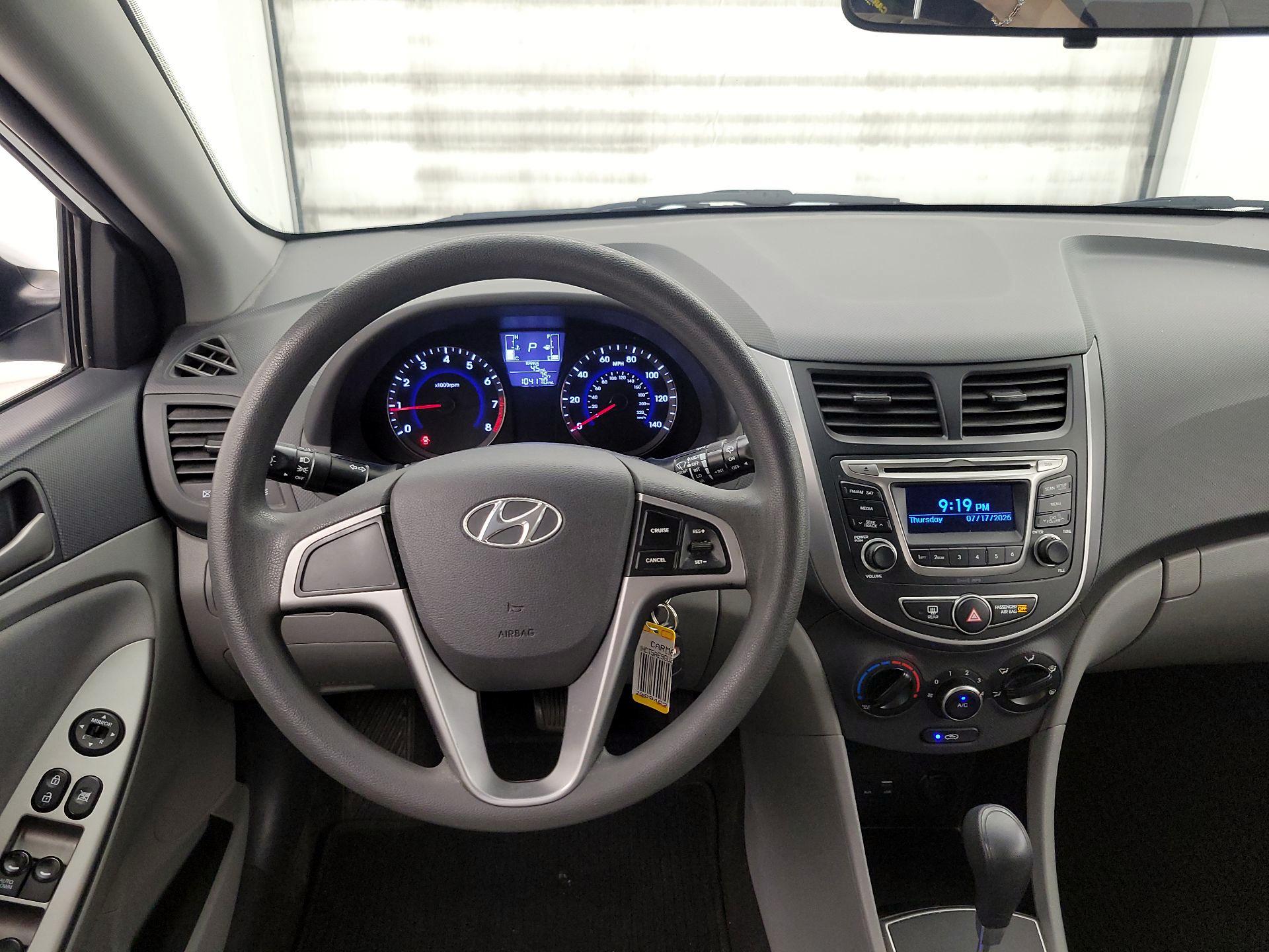 Thumbnail: 2016 Hyundai Accent - 10