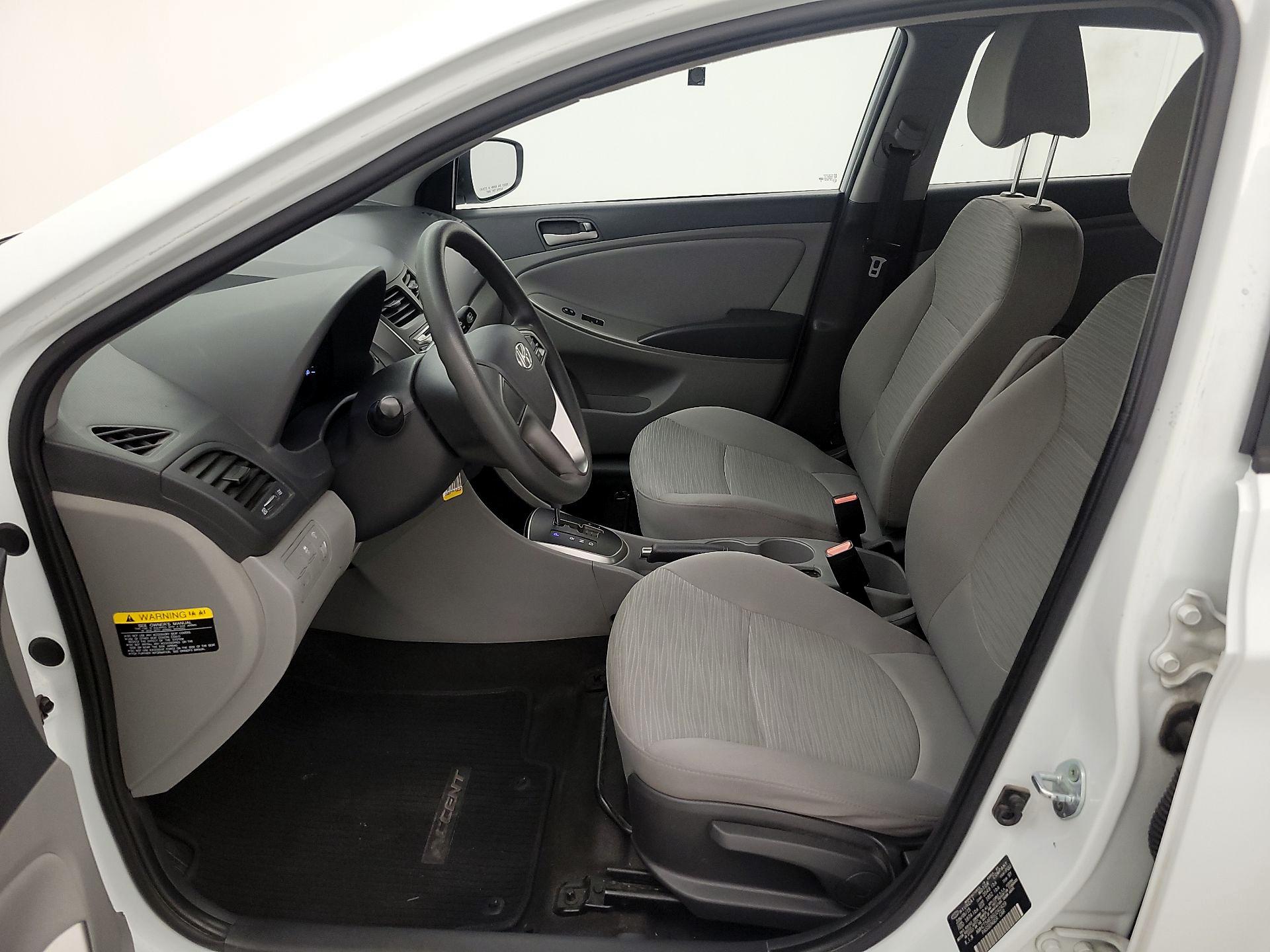 Thumbnail: 2016 Hyundai Accent - 11