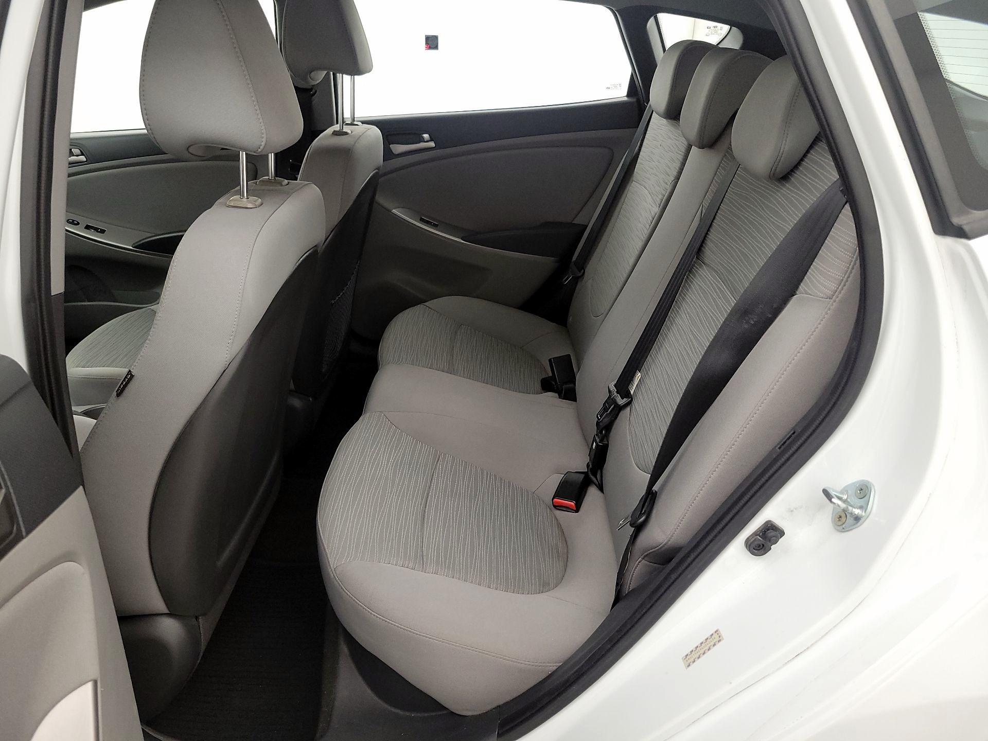 Thumbnail: 2016 Hyundai Accent - 18