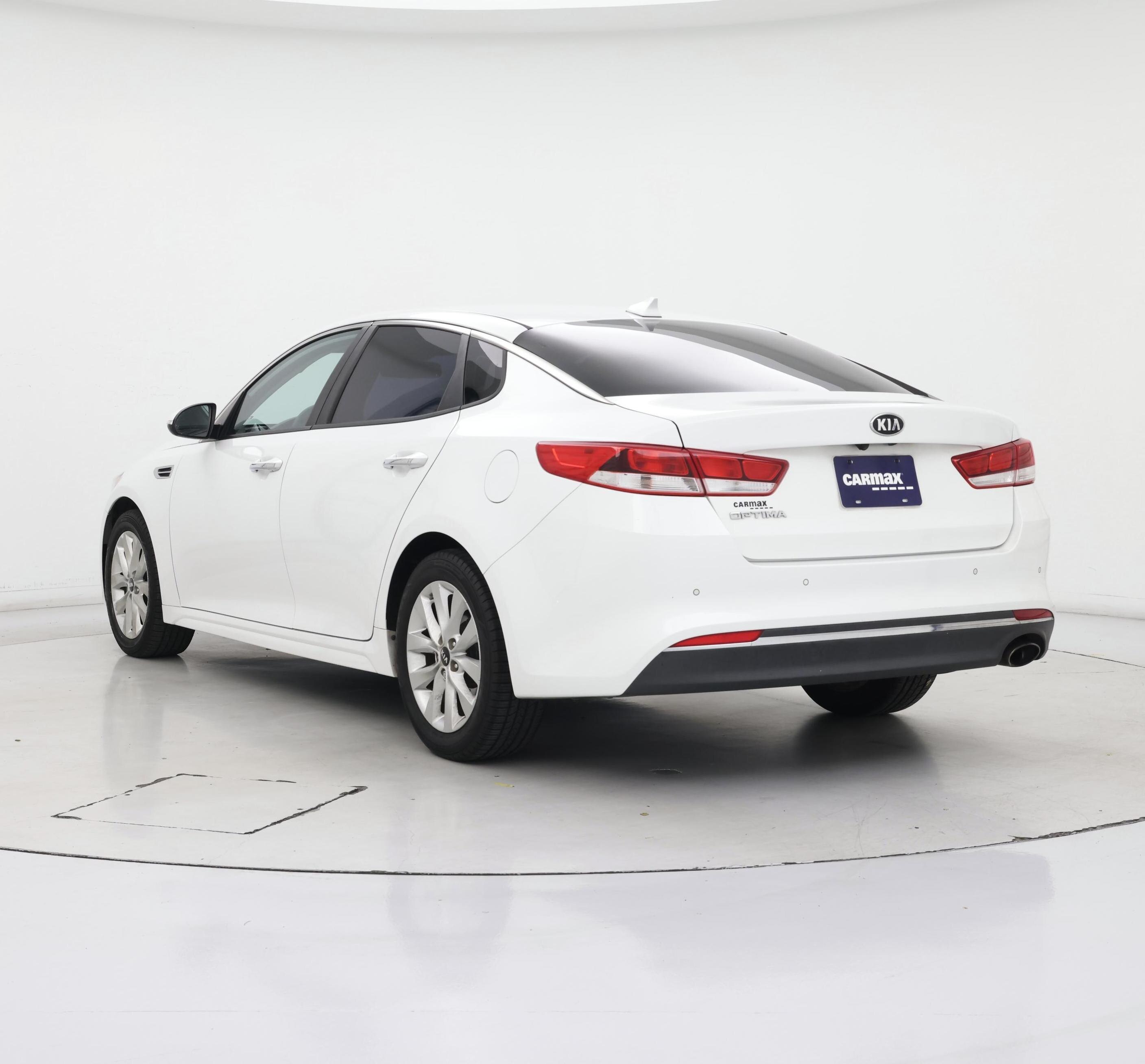 Thumbnail: 2018 Kia Optima - 2