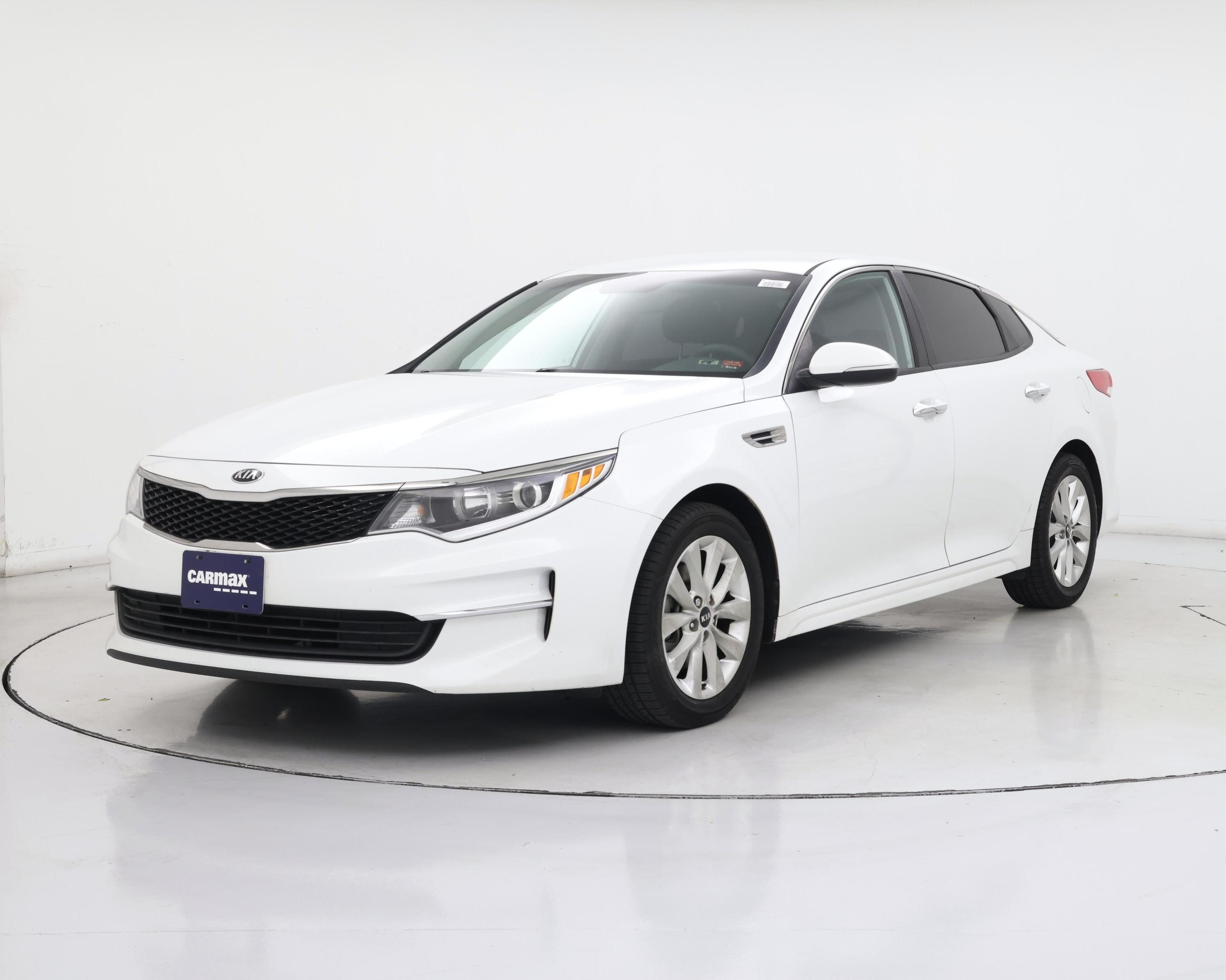 Thumbnail: 2018 Kia Optima - 4