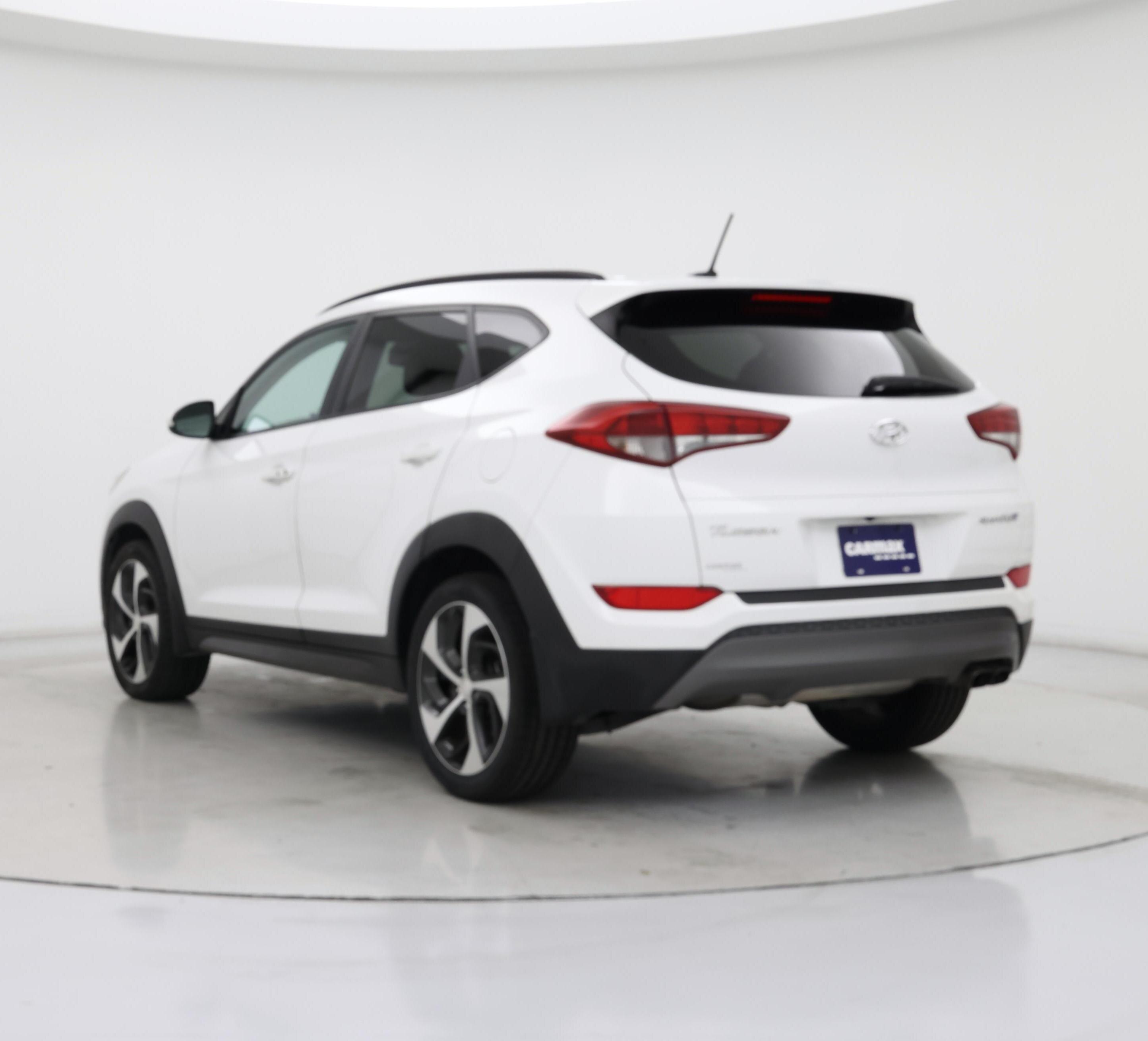 Thumbnail: 2016 Hyundai Tucson - 2