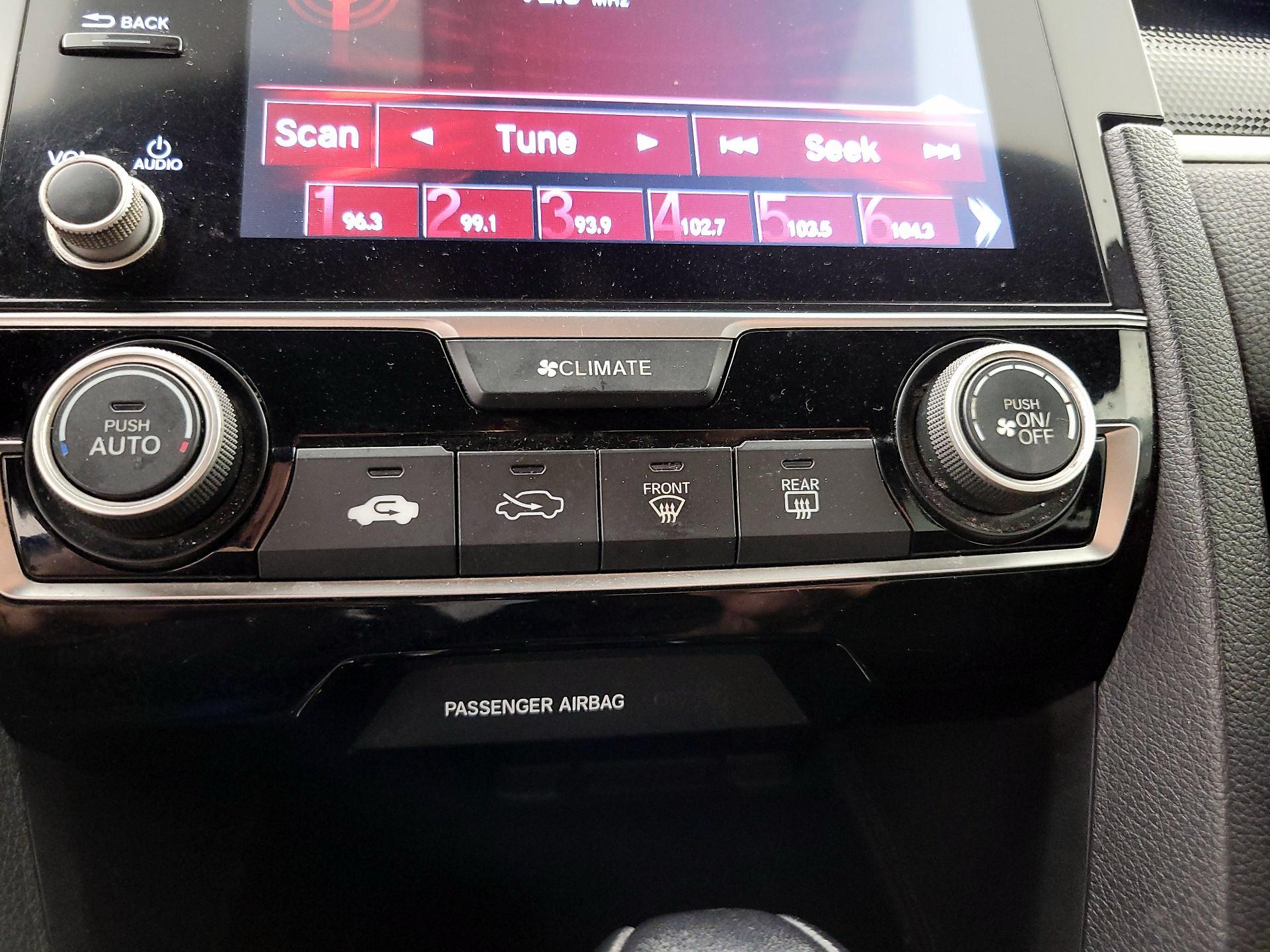 Thumbnail: 2019 Honda Civic - 16