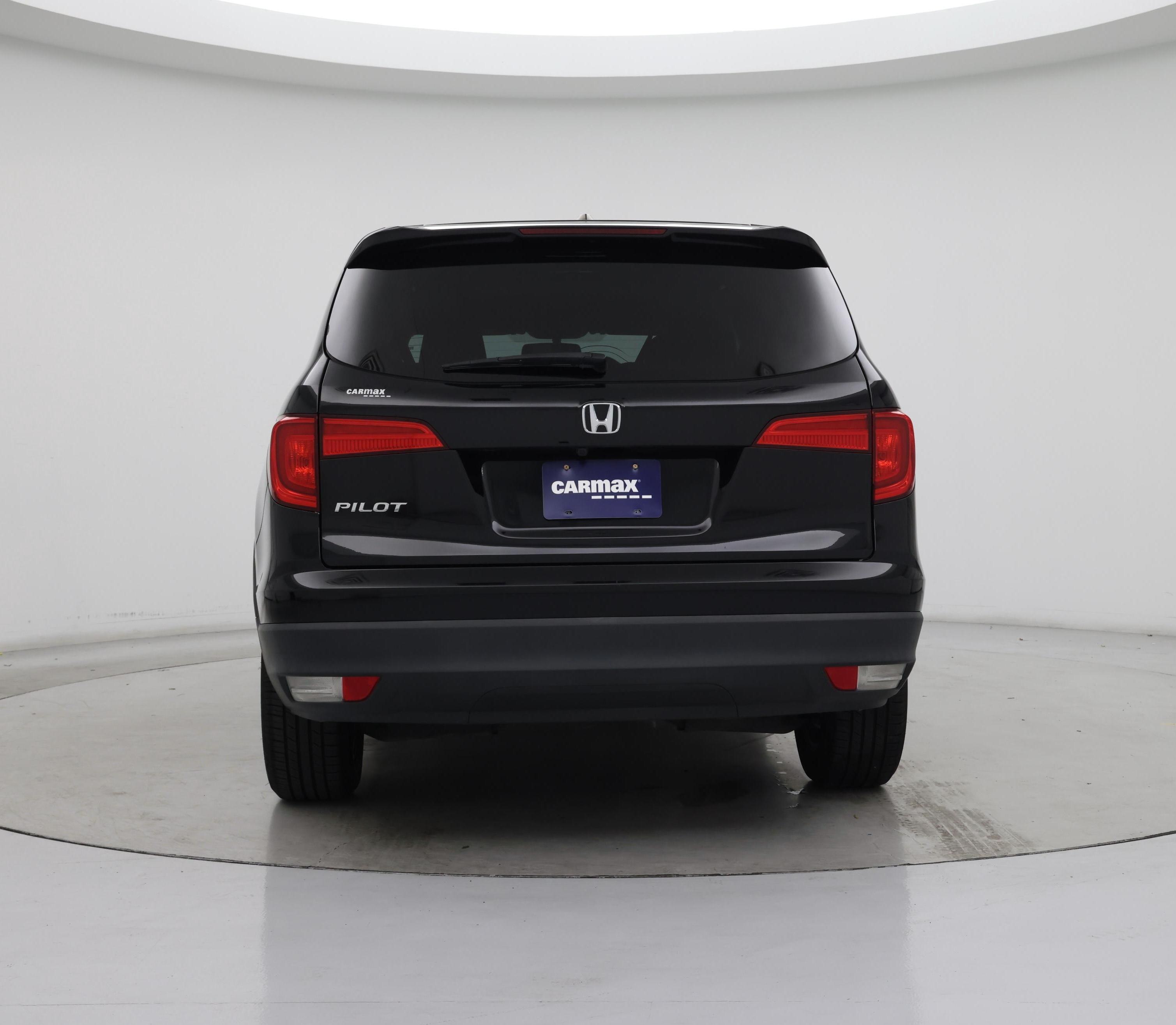 Thumbnail: 2017 Honda Pilot - 6