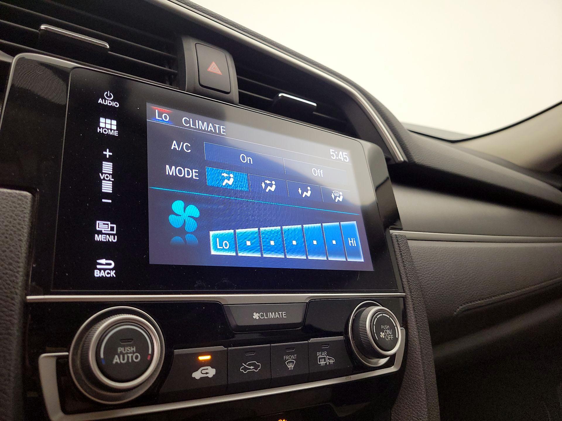 Thumbnail: 2016 Honda Civic - 16