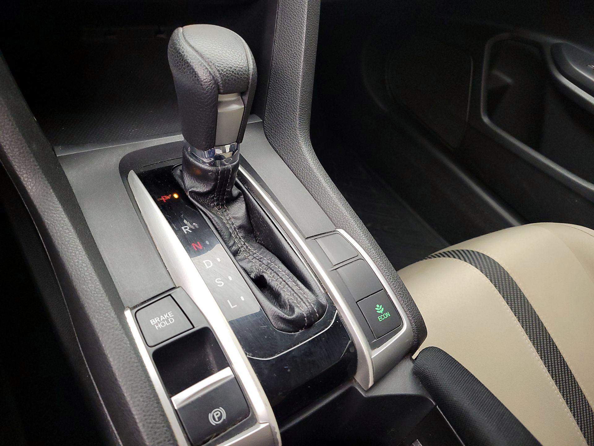 Thumbnail: 2016 Honda Civic - 17