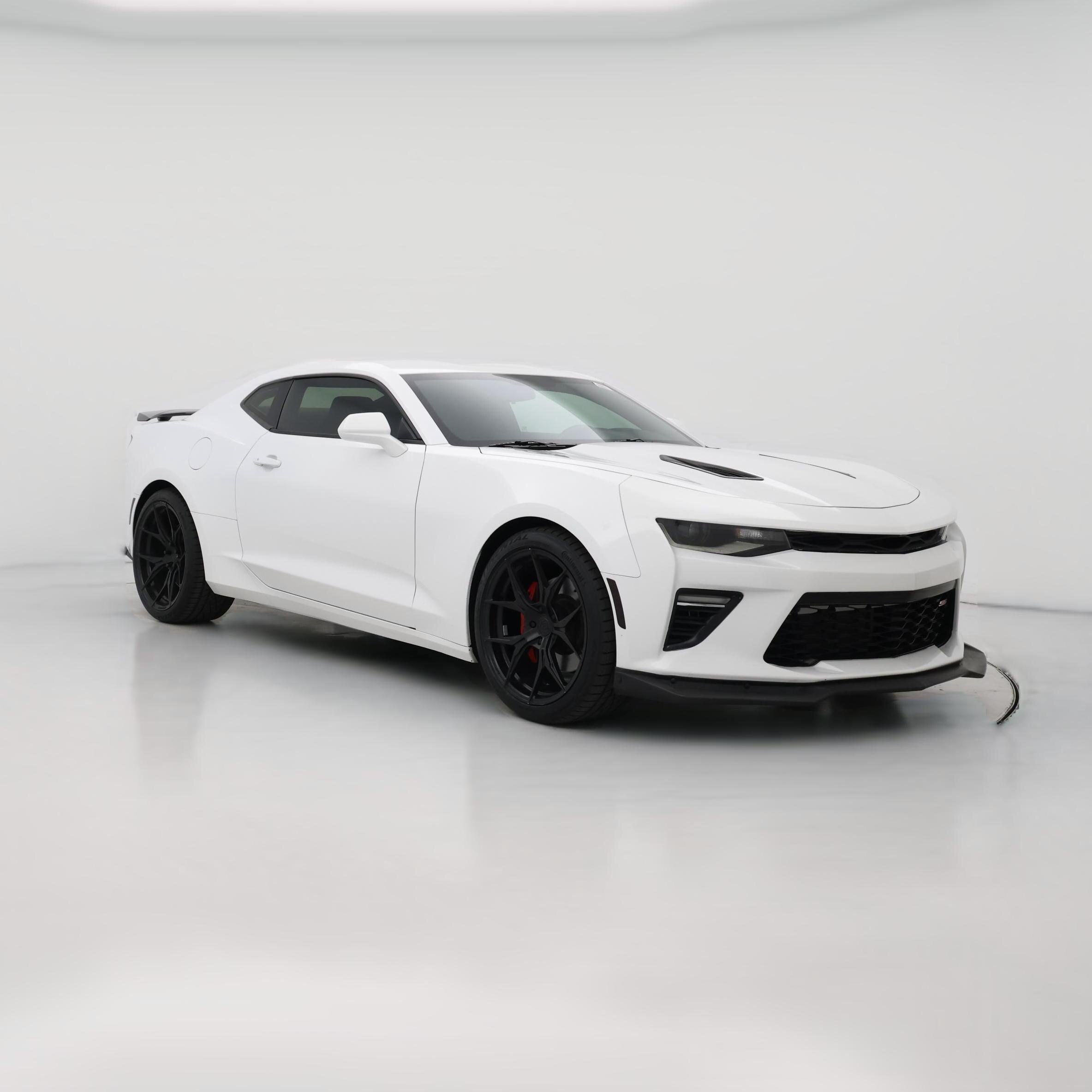Thumbnail: 2018 Chevrolet Camaro - 1