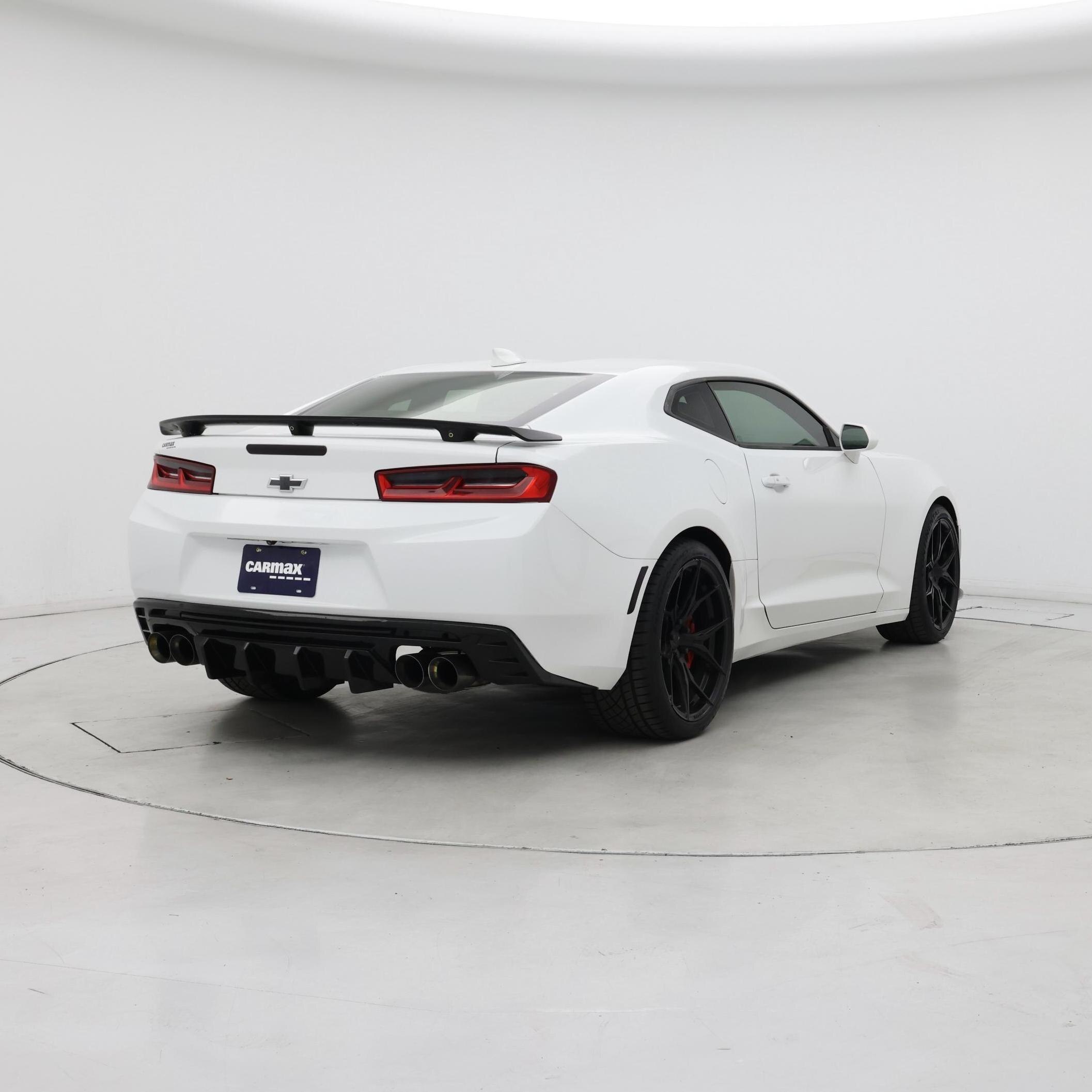 Thumbnail: 2018 Chevrolet Camaro - 8
