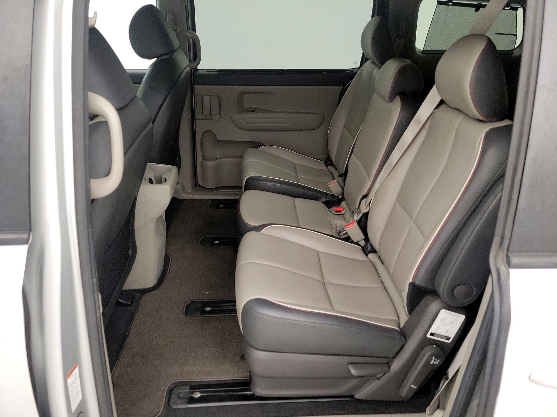 Thumbnail: 2017 Kia Sedona - 19