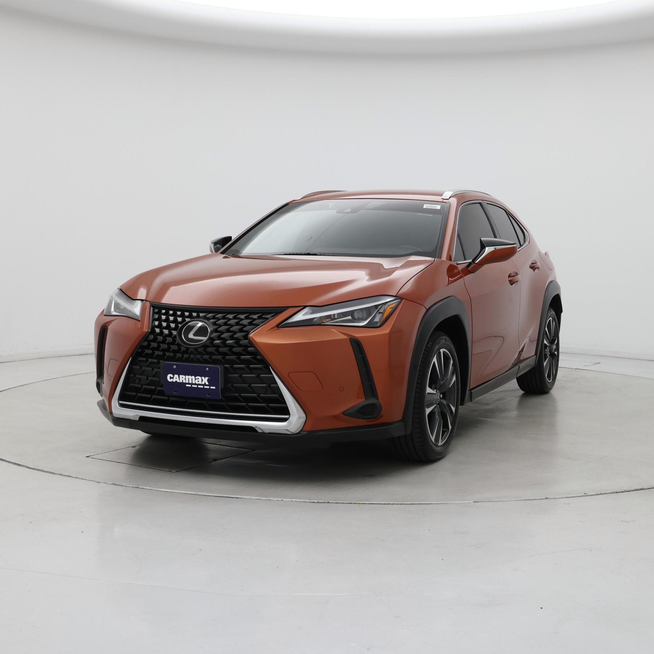 Thumbnail: 2021 Lexus UX - 4