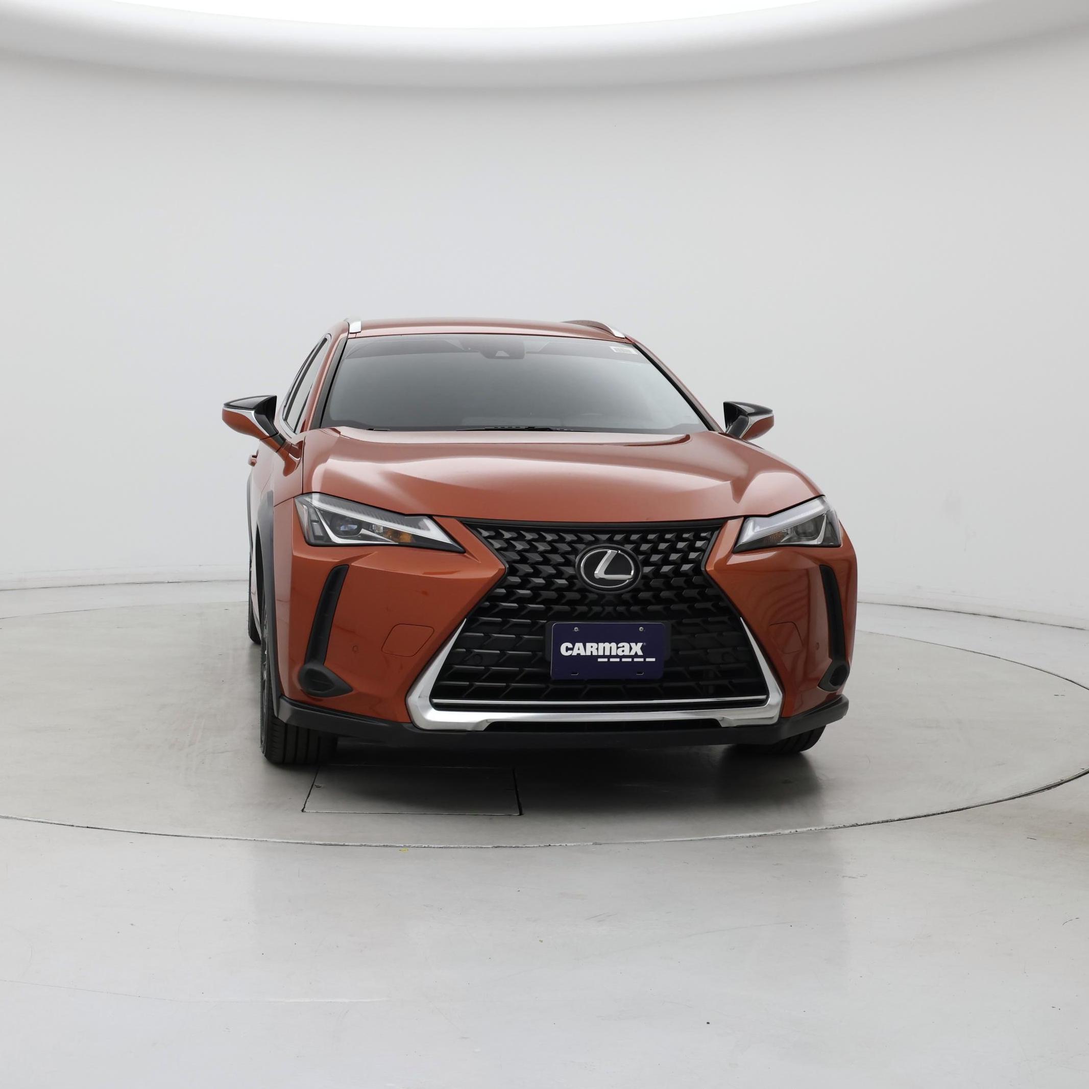 Thumbnail: 2021 Lexus UX - 5