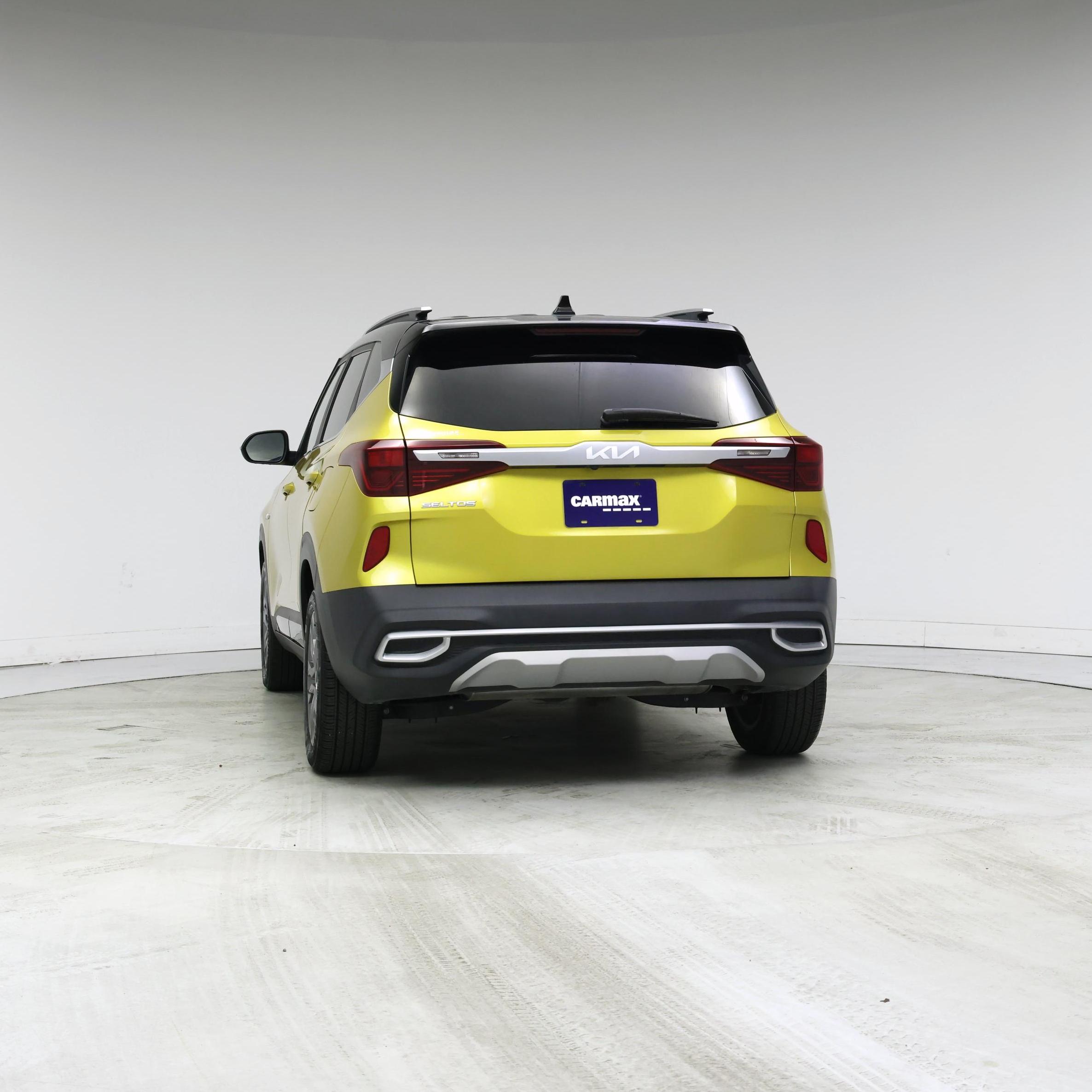 Thumbnail: 2022 Kia Seltos - 6