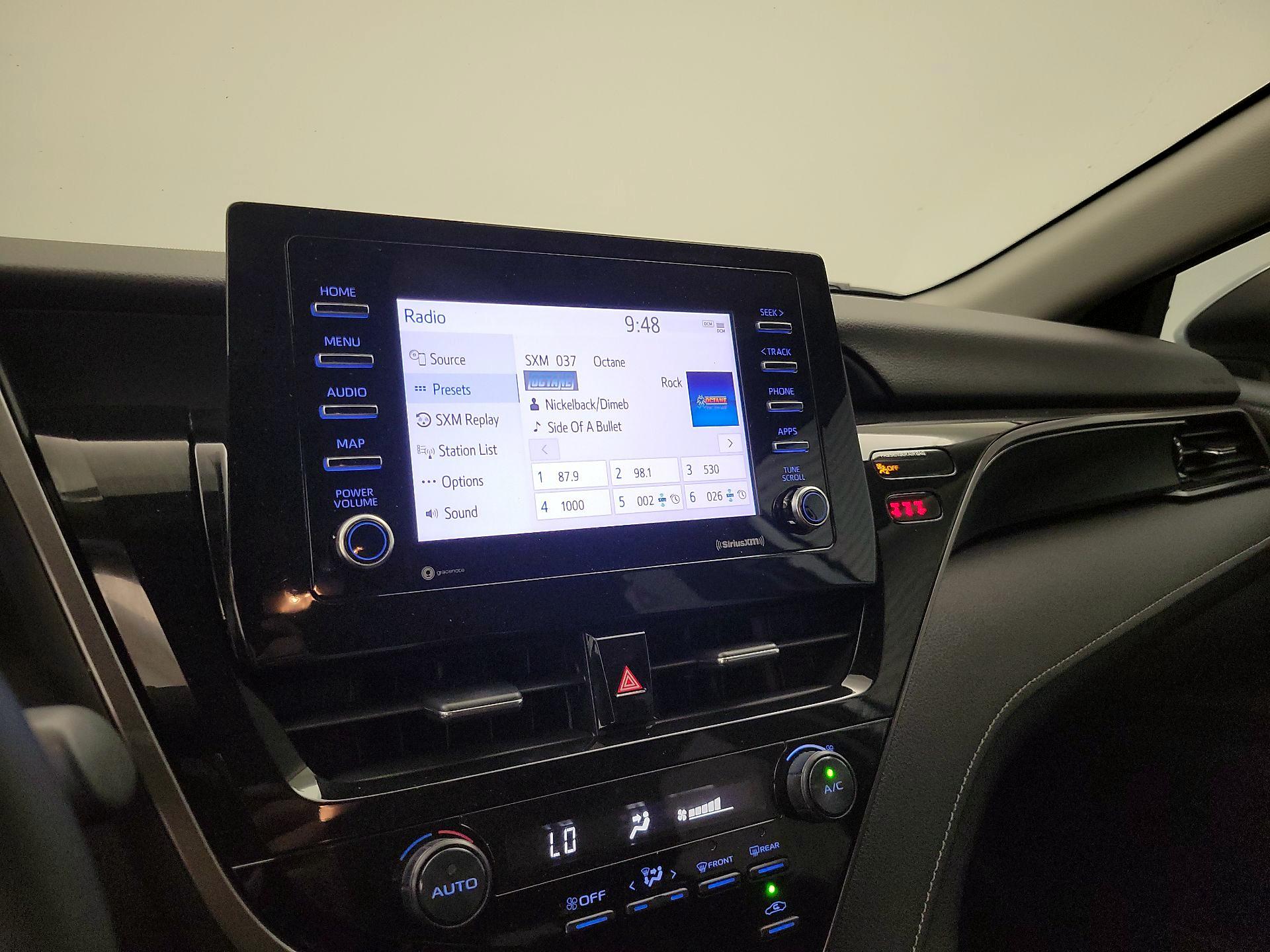Thumbnail: 2021 Toyota Camry - 15