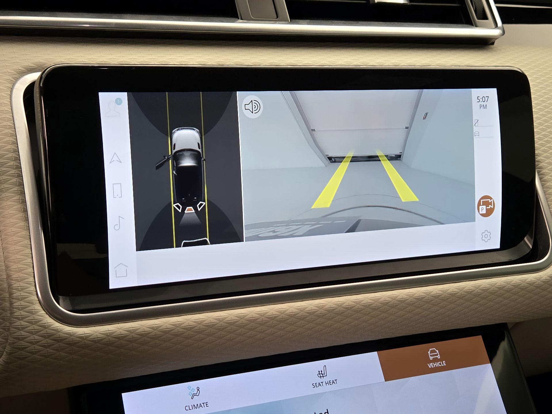 Thumbnail: 2023 Land Rover Range Rover Velar - 15