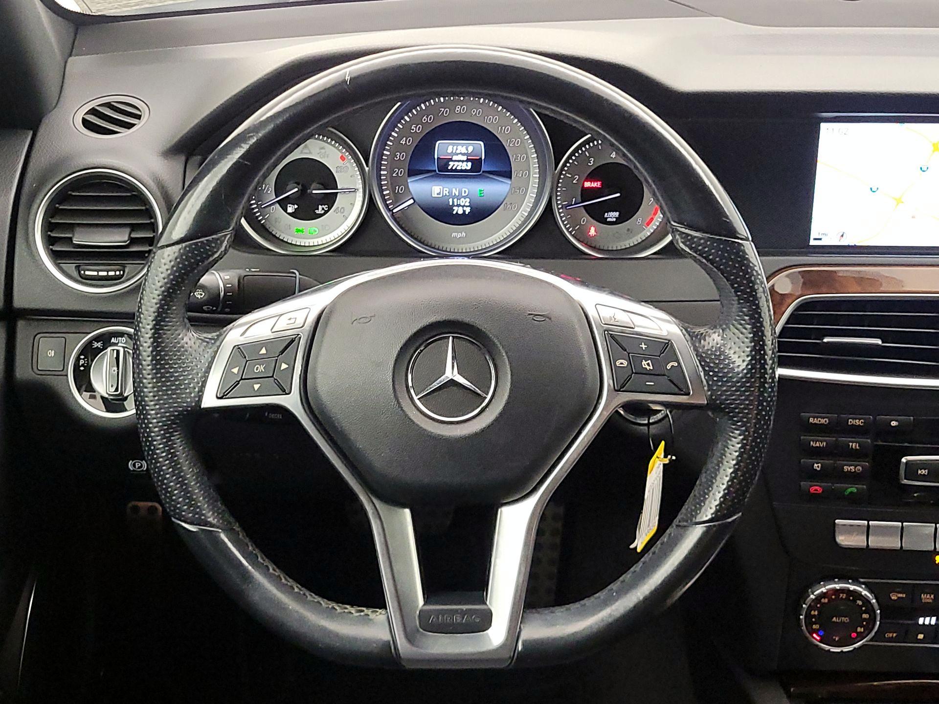 Thumbnail: 2014 Mercedes-Benz C-Class - 10