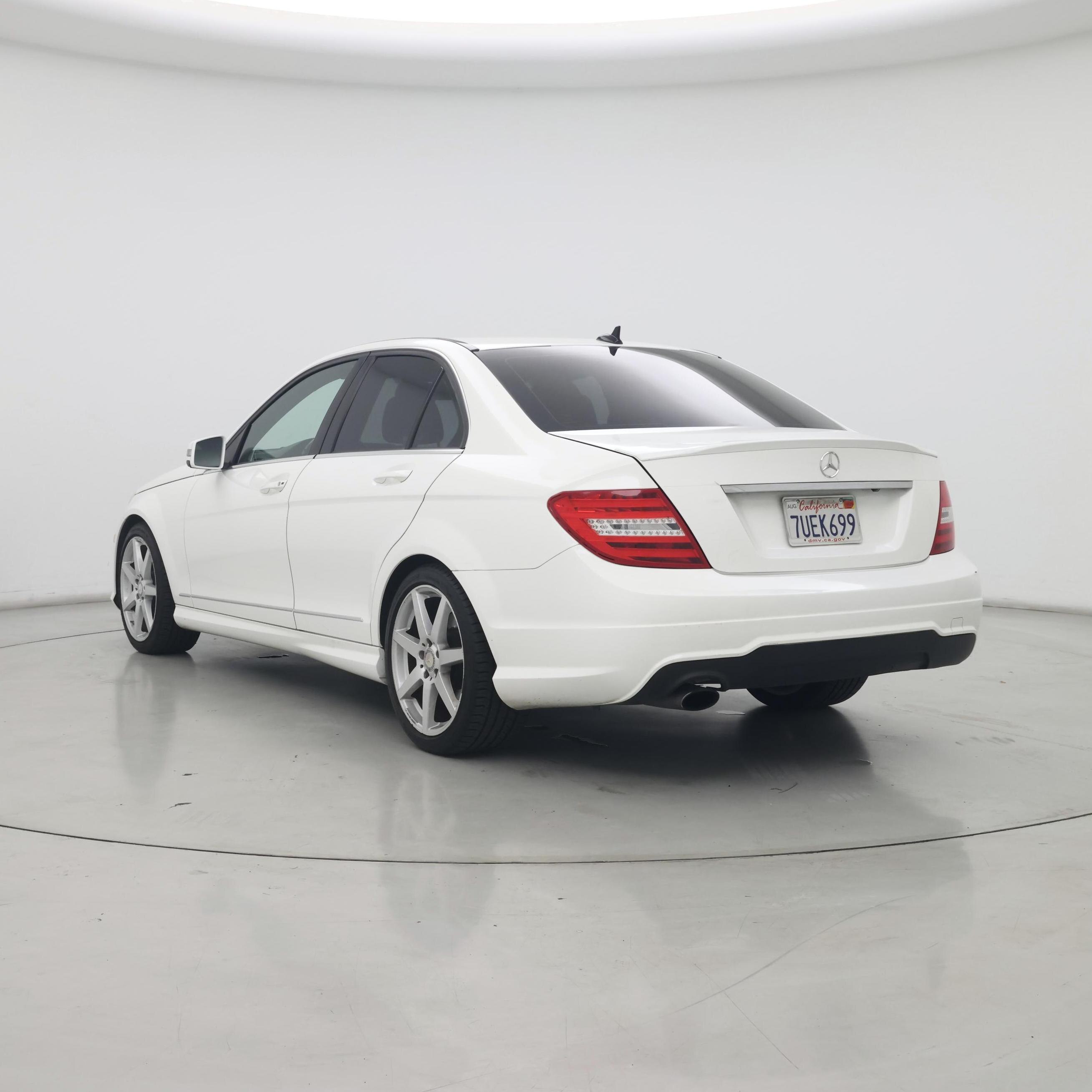 Thumbnail: 2014 Mercedes-Benz C-Class - 2