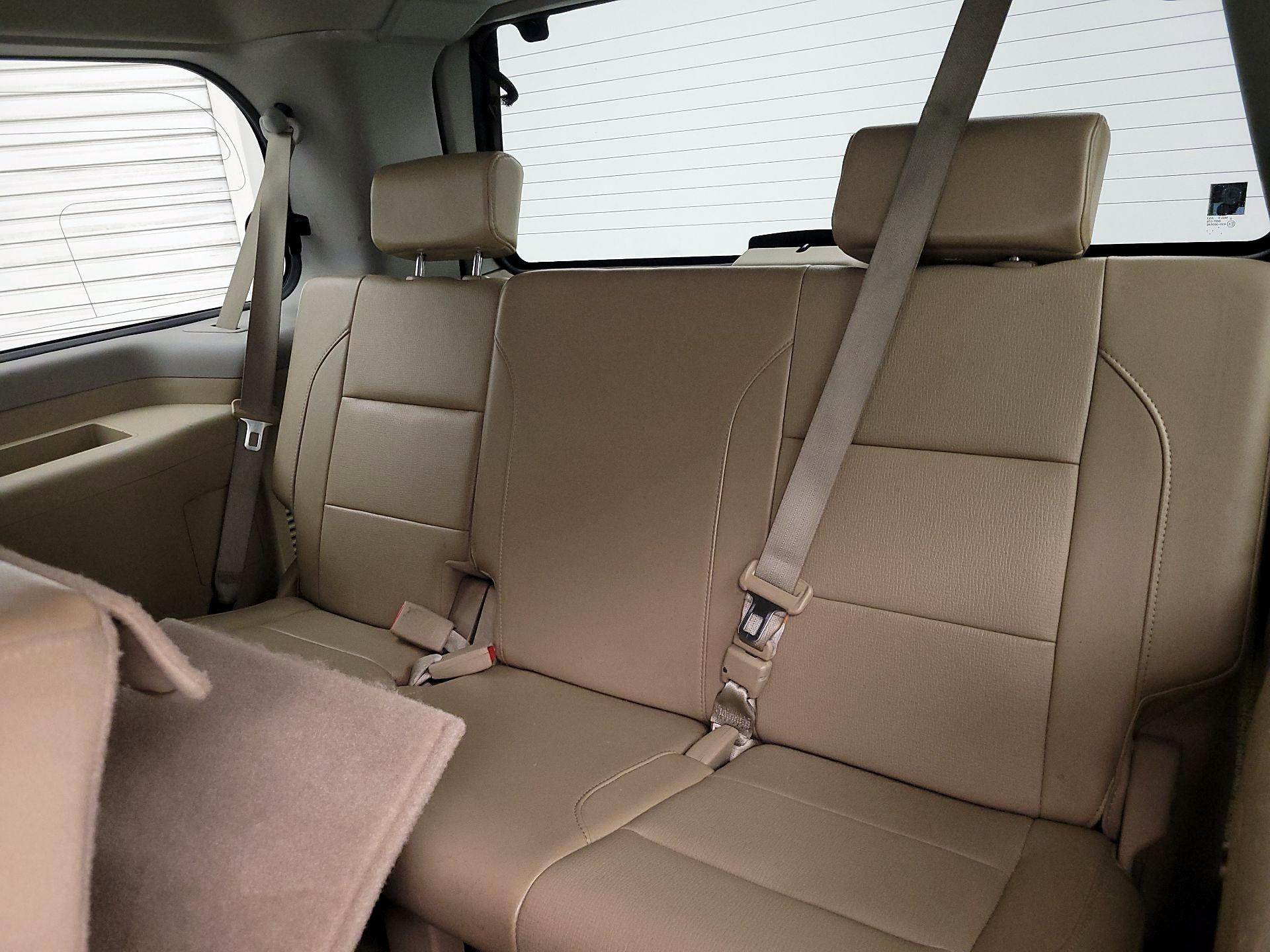 Thumbnail: 2013 Nissan Armada - 19