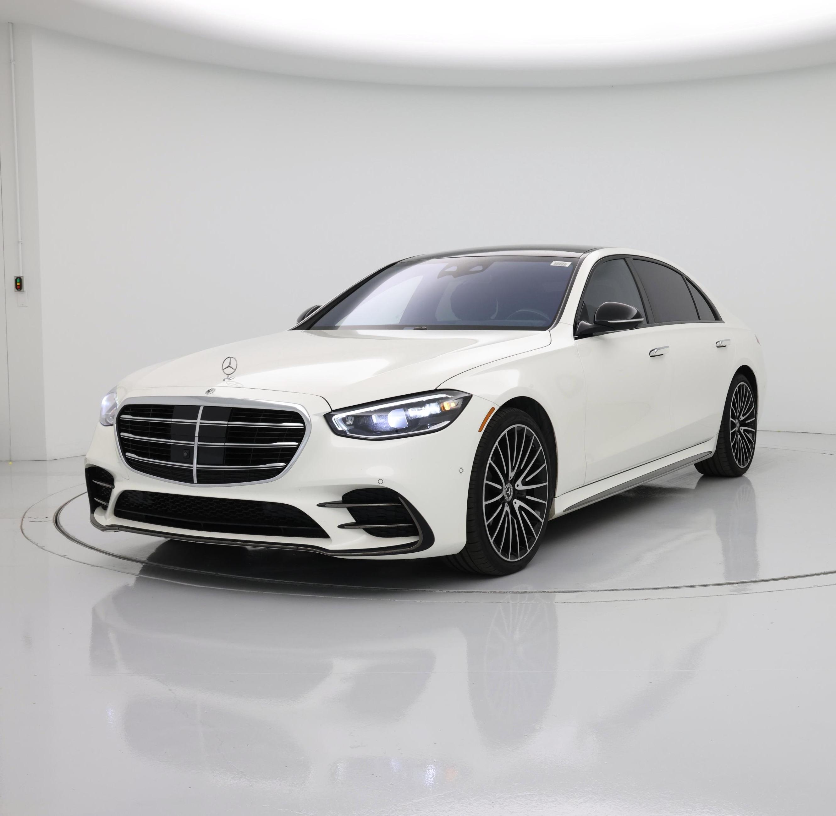 Thumbnail: 2023 Mercedes-Benz S-Class - 4