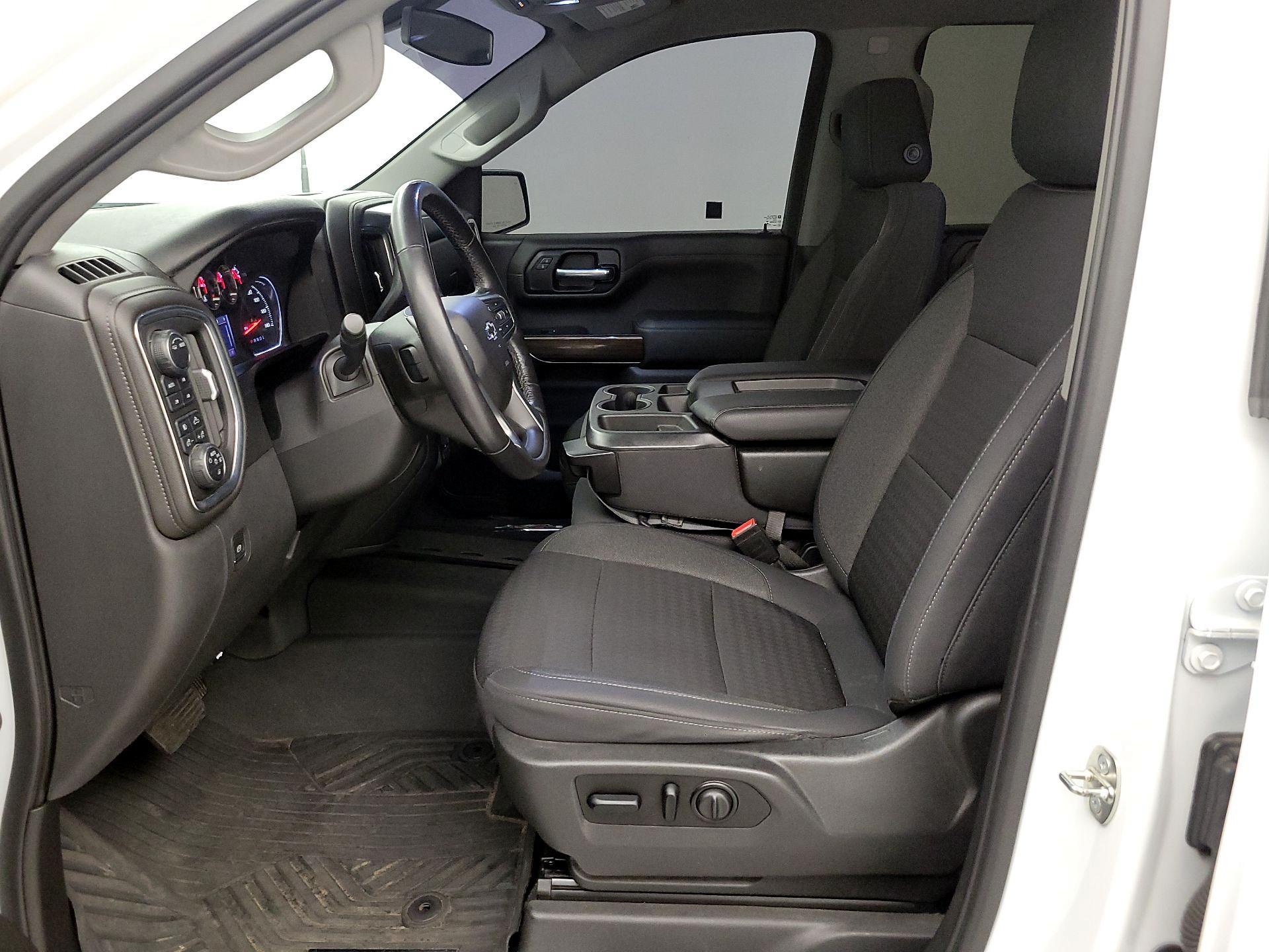 Thumbnail: 2020 Chevrolet Silverado 1500 - 11