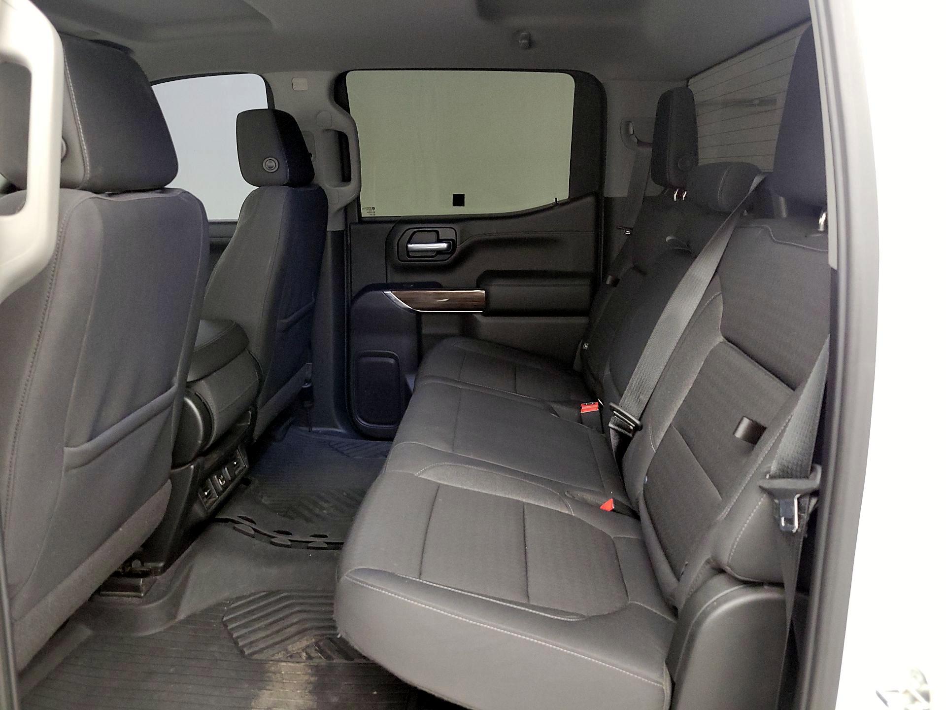 Thumbnail: 2020 Chevrolet Silverado 1500 - 19