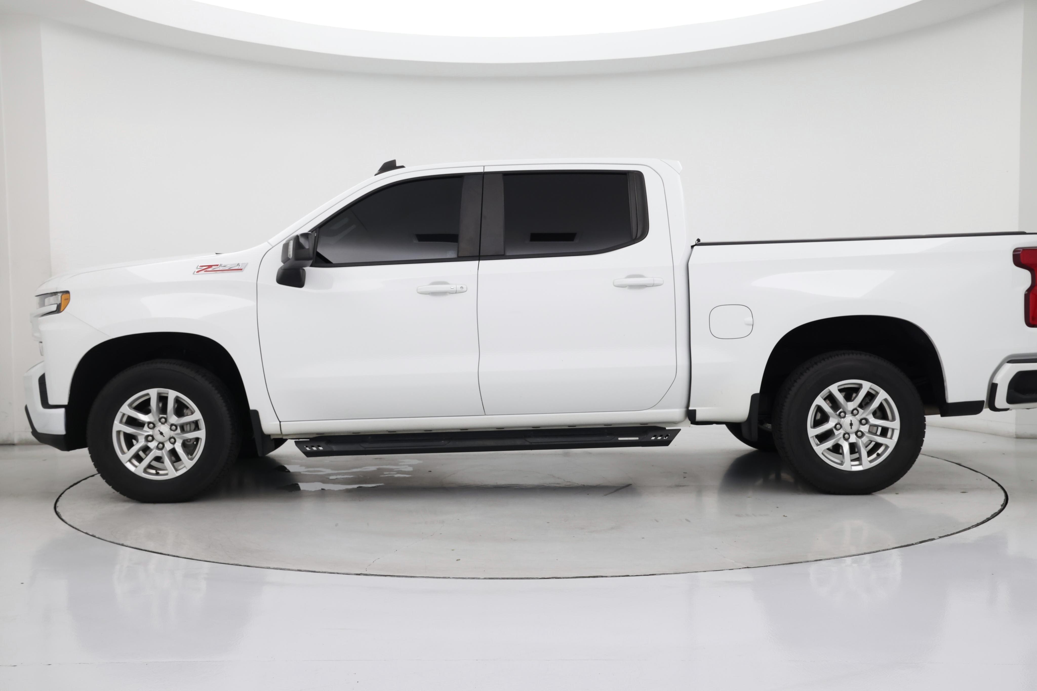 Thumbnail: 2020 Chevrolet Silverado 1500 - 3
