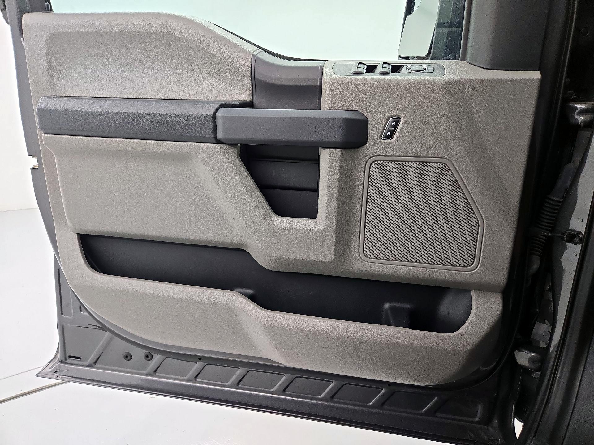 Thumbnail: 2020 Ford F-150 - 12