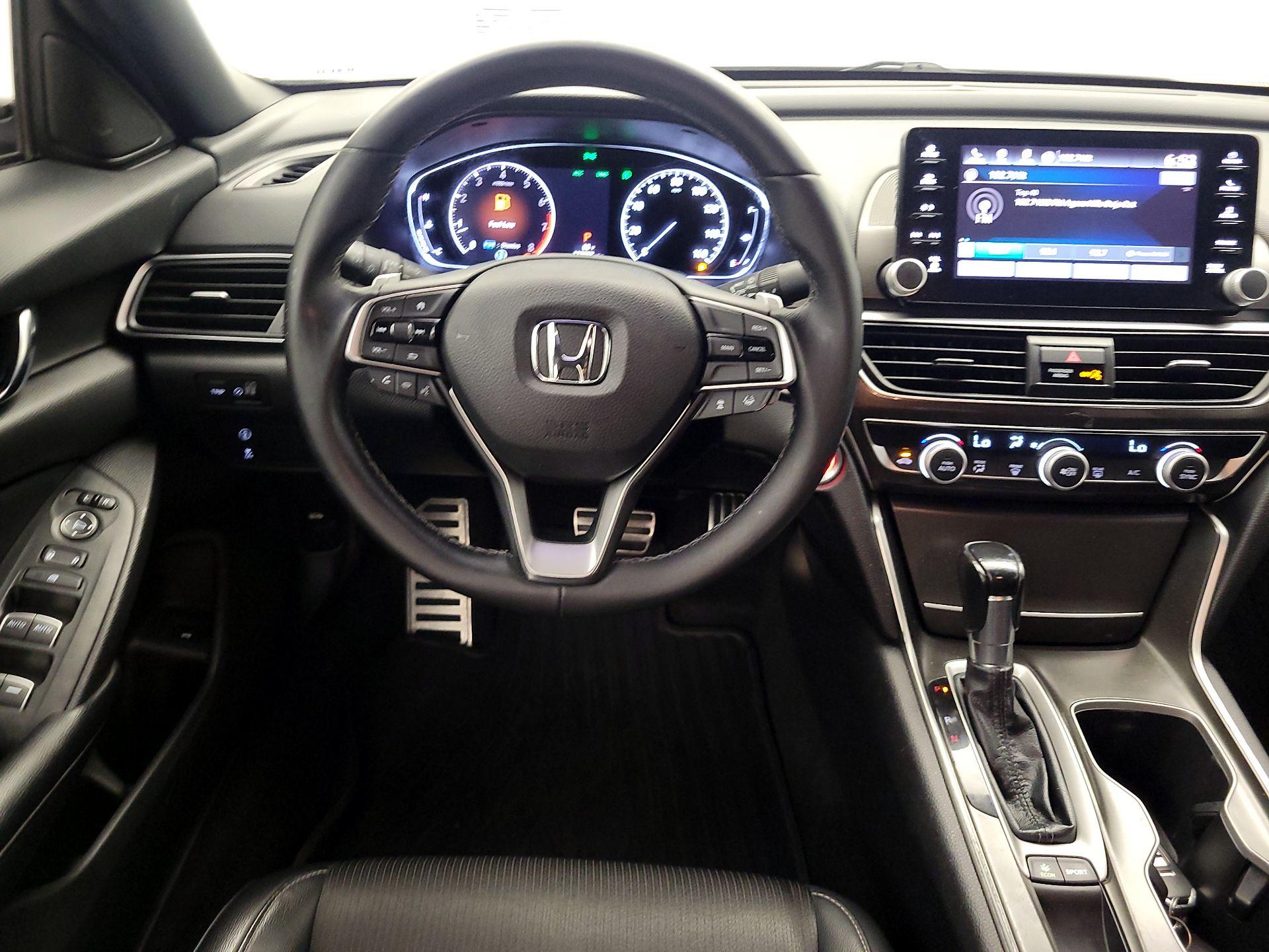 Thumbnail: 2018 Honda Accord - 10