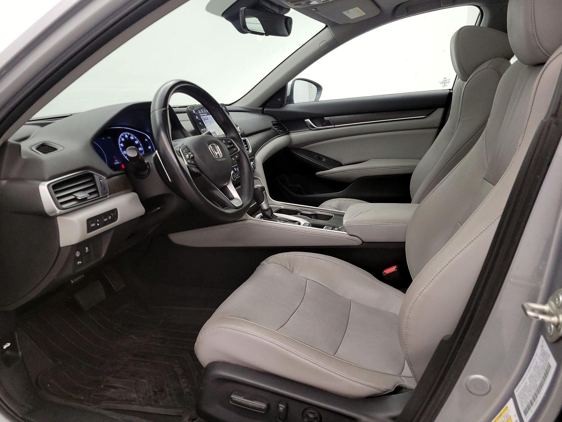 Thumbnail: 2018 Honda Accord - 11