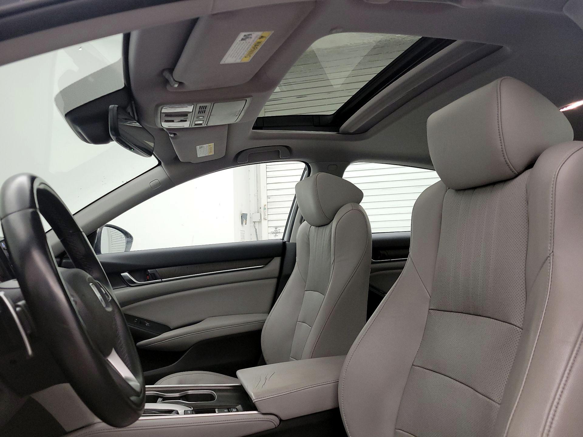Thumbnail: 2018 Honda Accord - 20