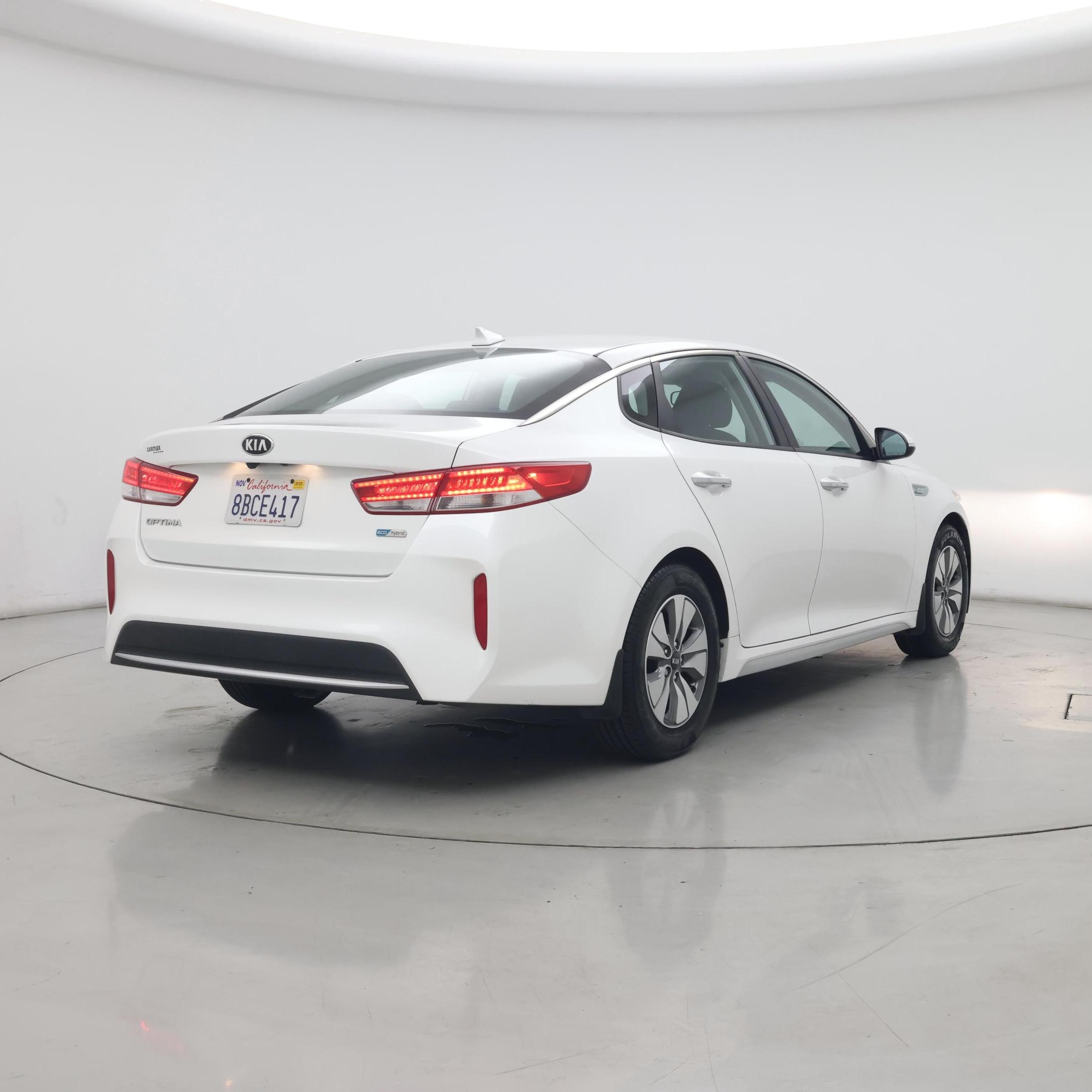 Thumbnail: 2017 Kia Optima - 8