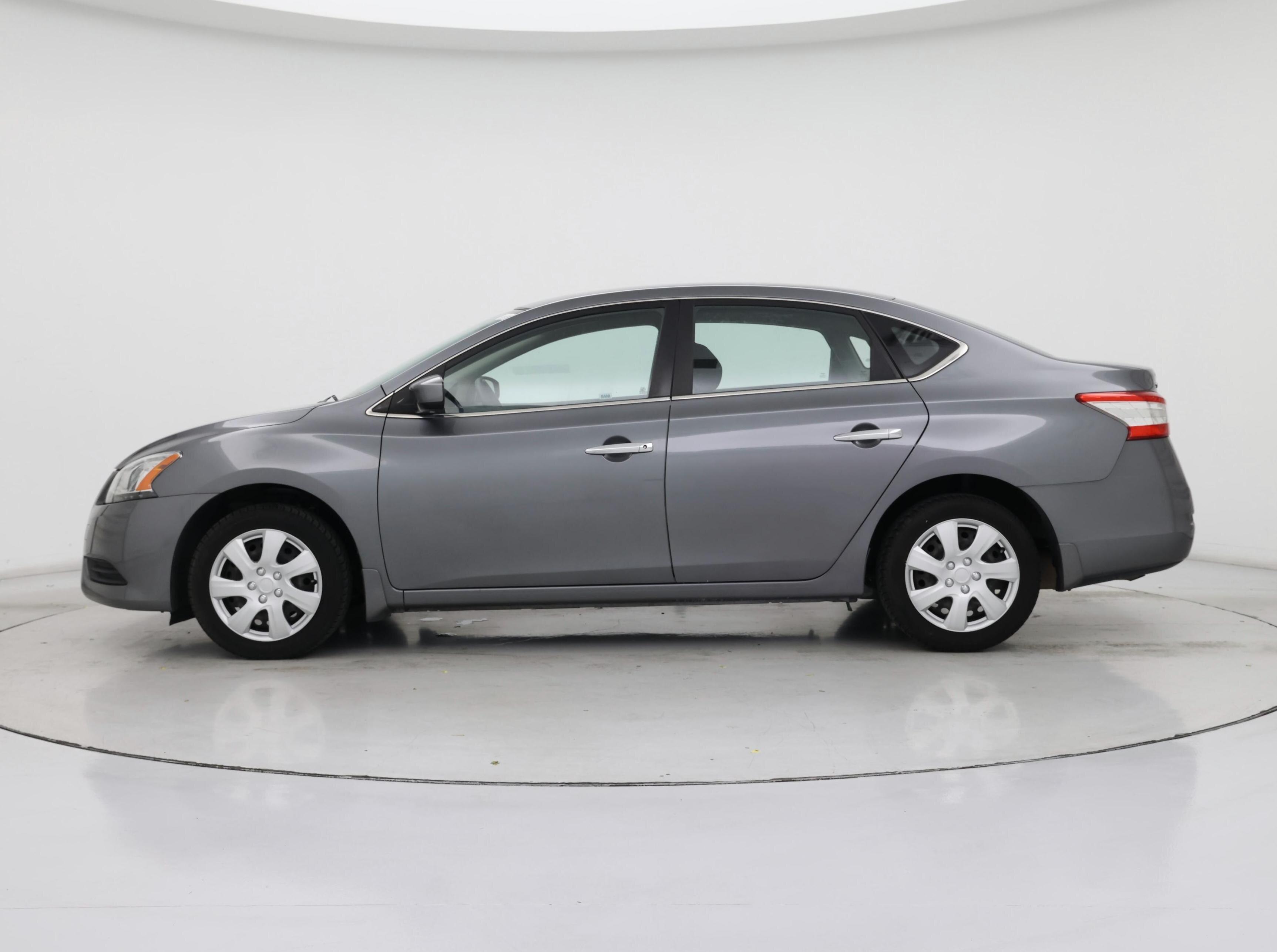 Thumbnail: 2015 Nissan Sentra - 3