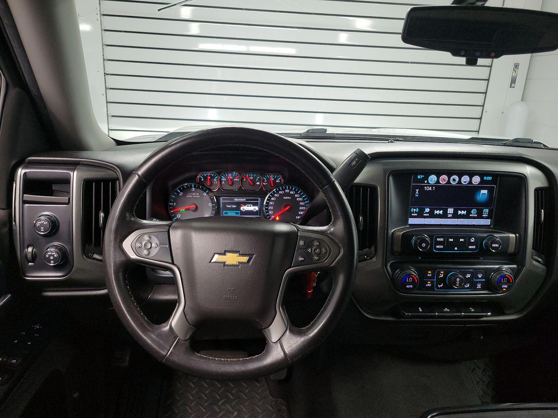 Thumbnail: 2018 Chevrolet Silverado 1500 - 10