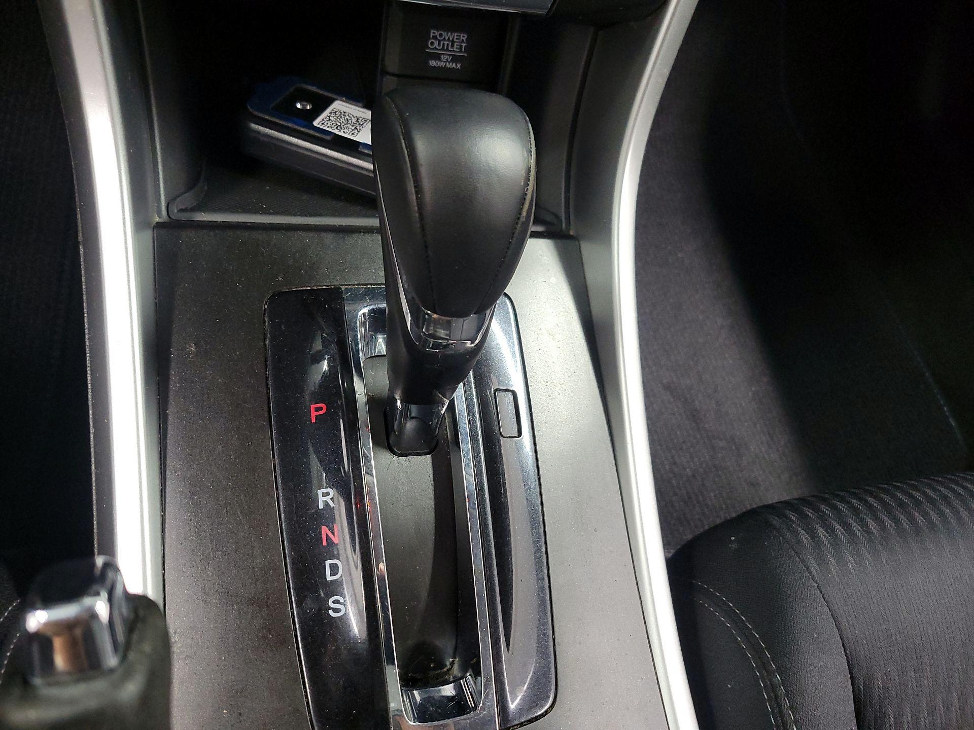 Thumbnail: 2015 Honda Accord - 16