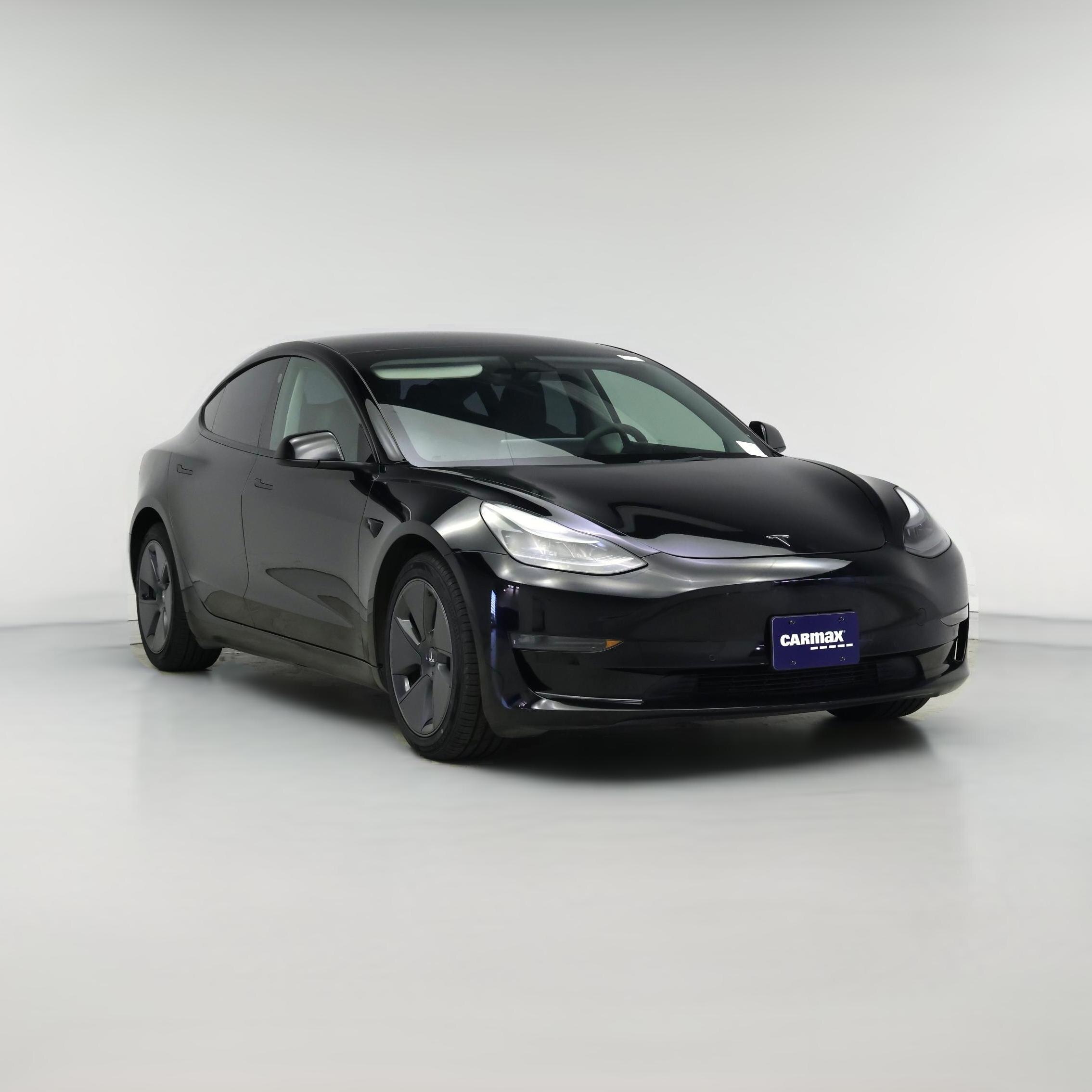 Thumbnail: 2022 Tesla Model 3 - 1