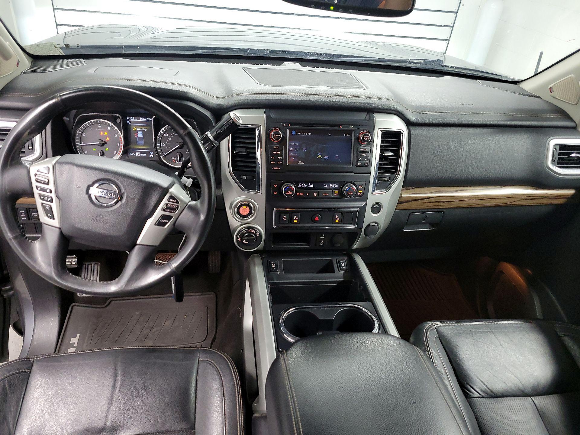 Thumbnail: 2018 Nissan Titan - 9