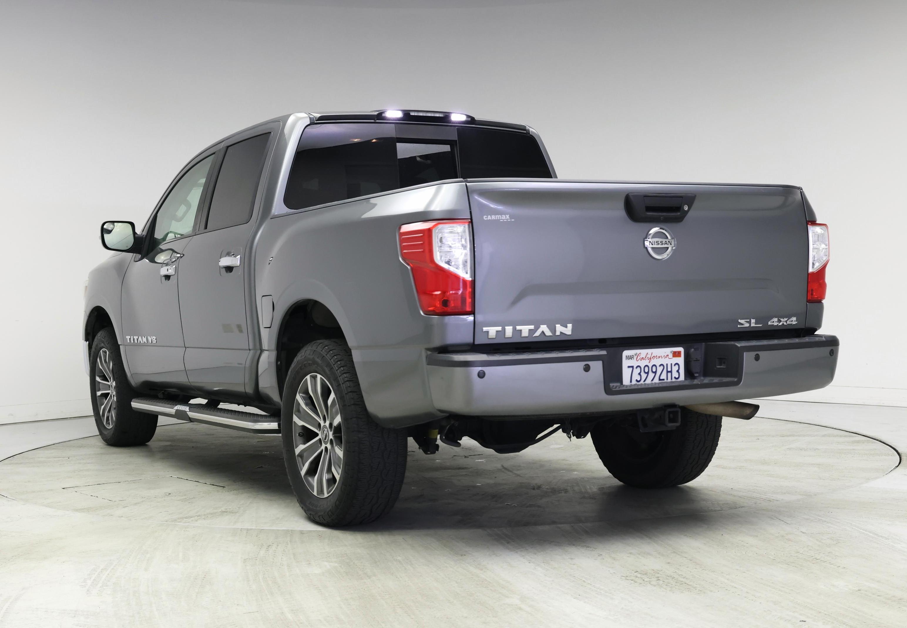 Thumbnail: 2018 Nissan Titan - 2
