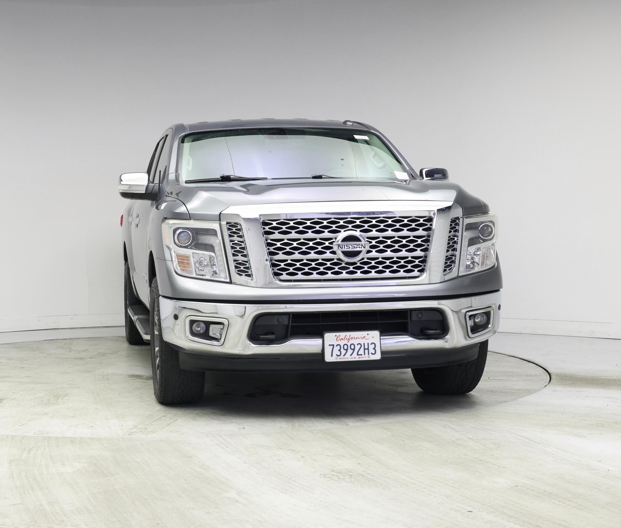 Thumbnail: 2018 Nissan Titan - 5