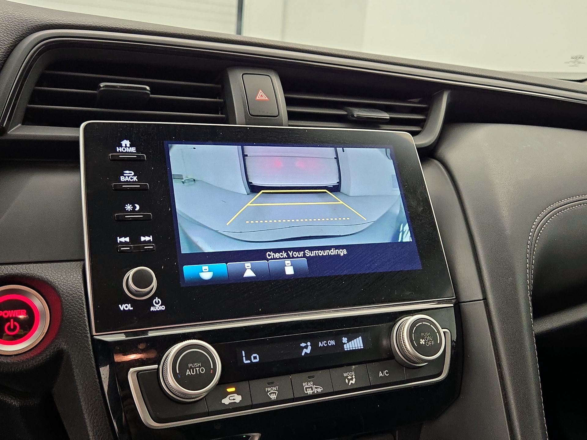 Thumbnail: 2020 Honda Insight - 14