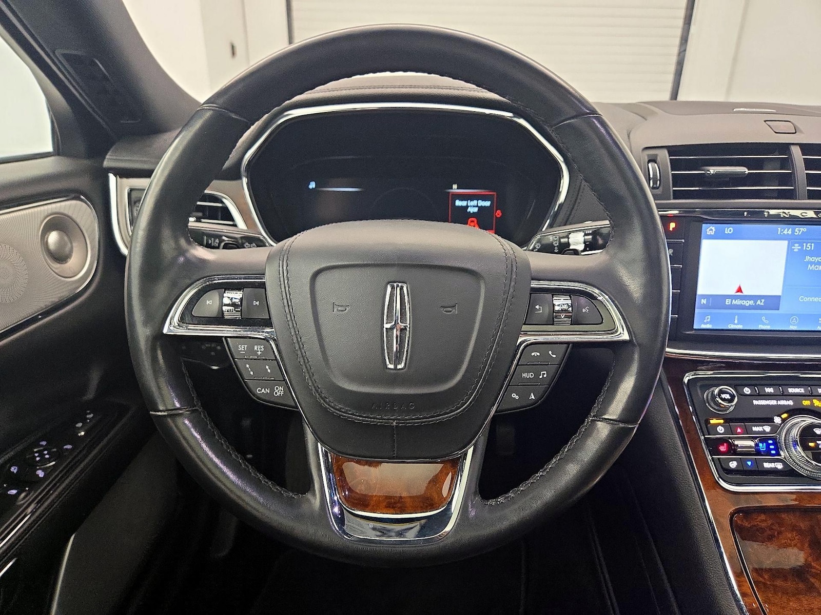 2020 Lincoln Continental Reserve - Photo 11