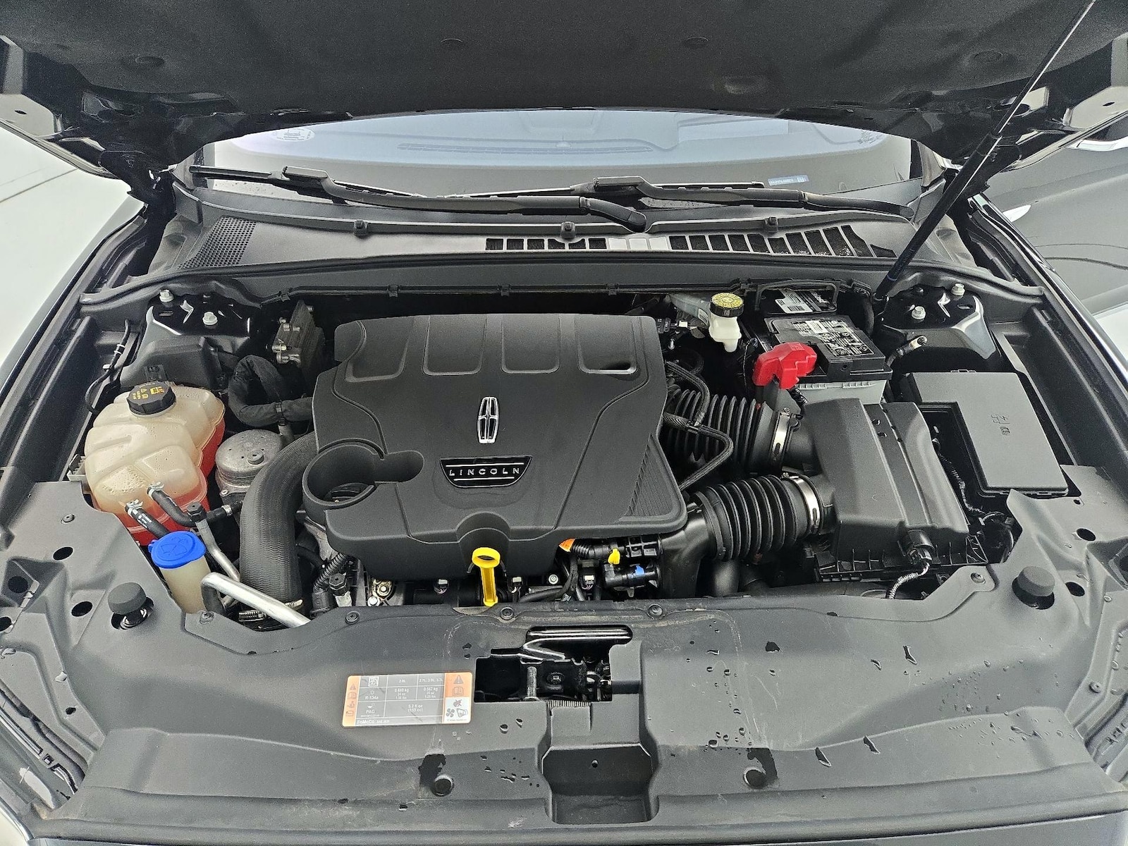 2020 Lincoln Continental Reserve - Photo 24